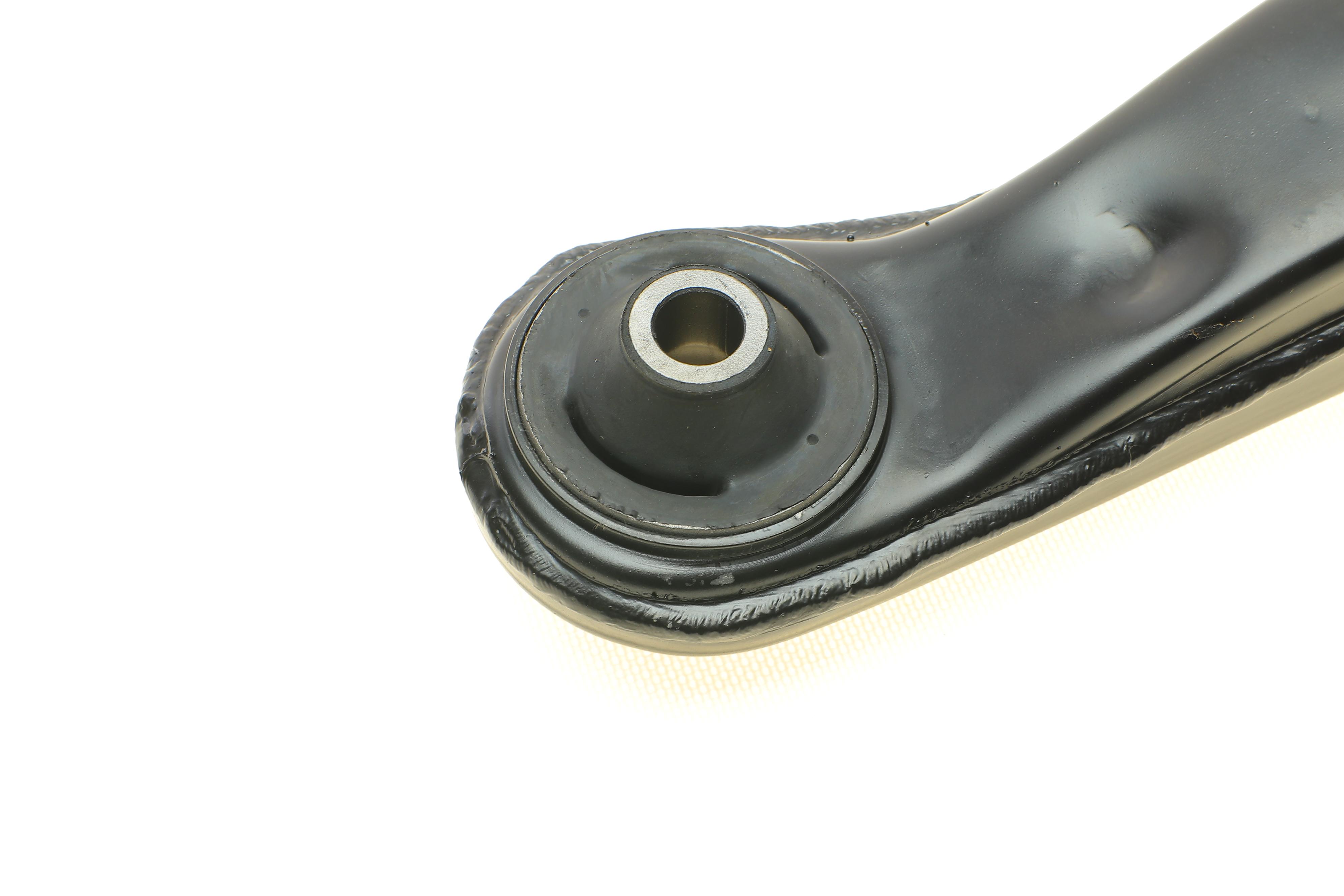 Важіль підвіски (передній/знизу) (R) Mitsubishi Lancer VII 03-13 (з кульовою)