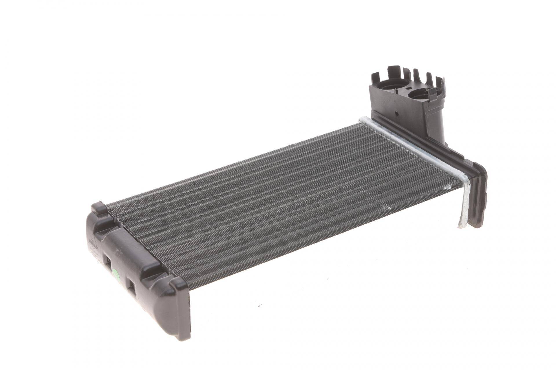 Радіатор пічки Peugeot 307 1.4-2.0 00-09