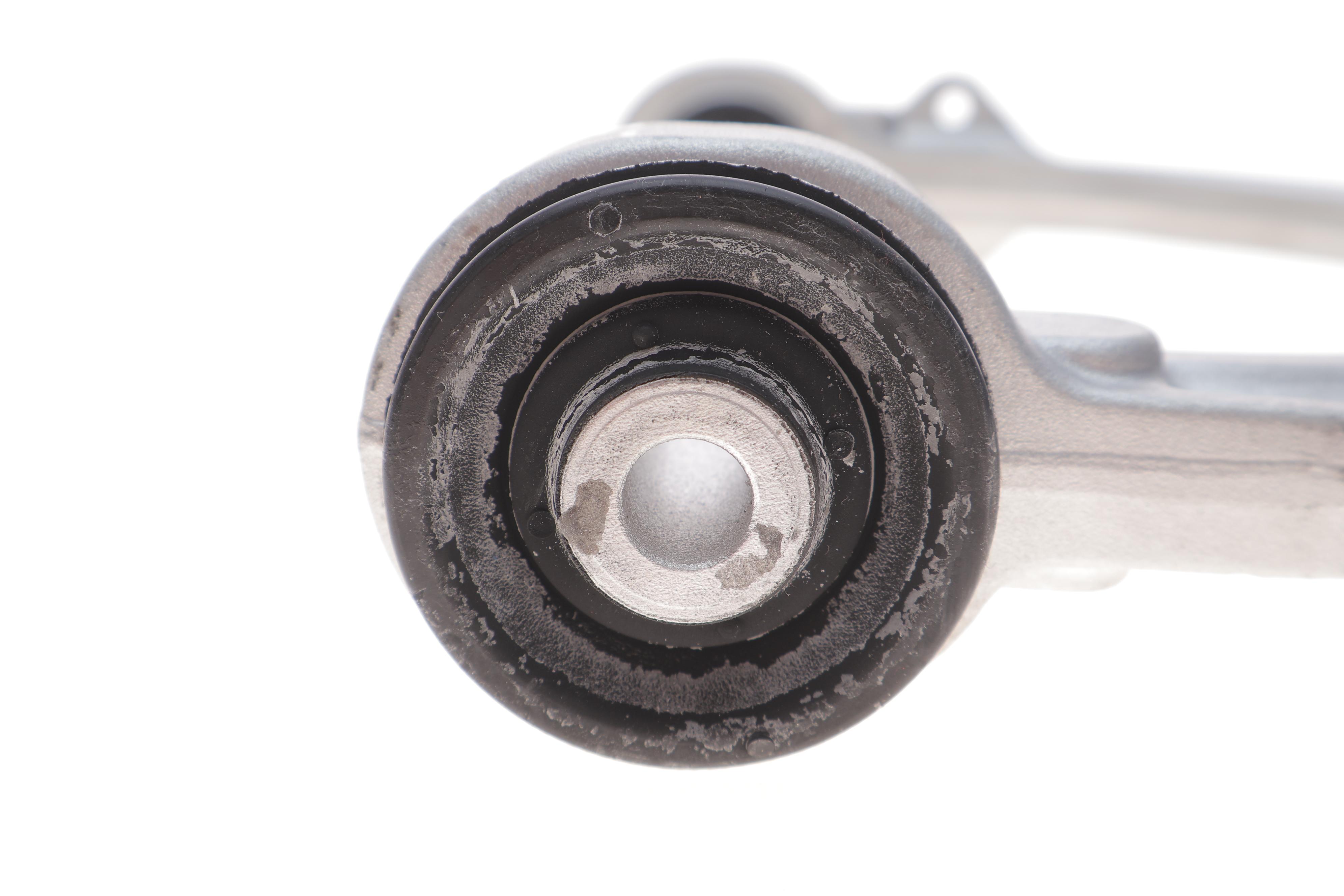 Важіль підвіски (передній/зверху) (L) BMW X5 (E70/F15/F85) 06-18/X6 (E71/E72) 08-14