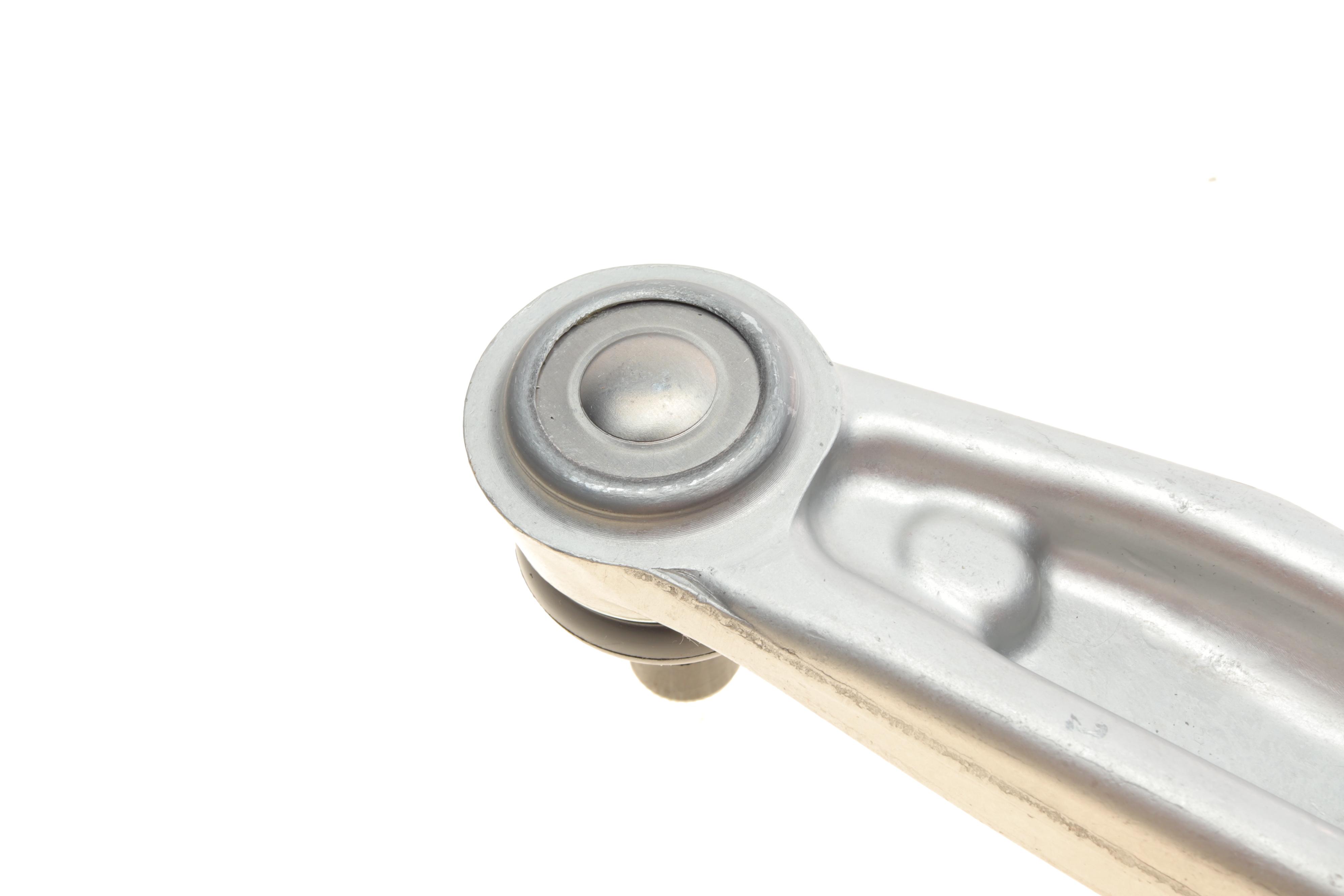 Важіль підвіски (передній/знизу) (L) Chevrolet Cruze/Opel Astra J 09-