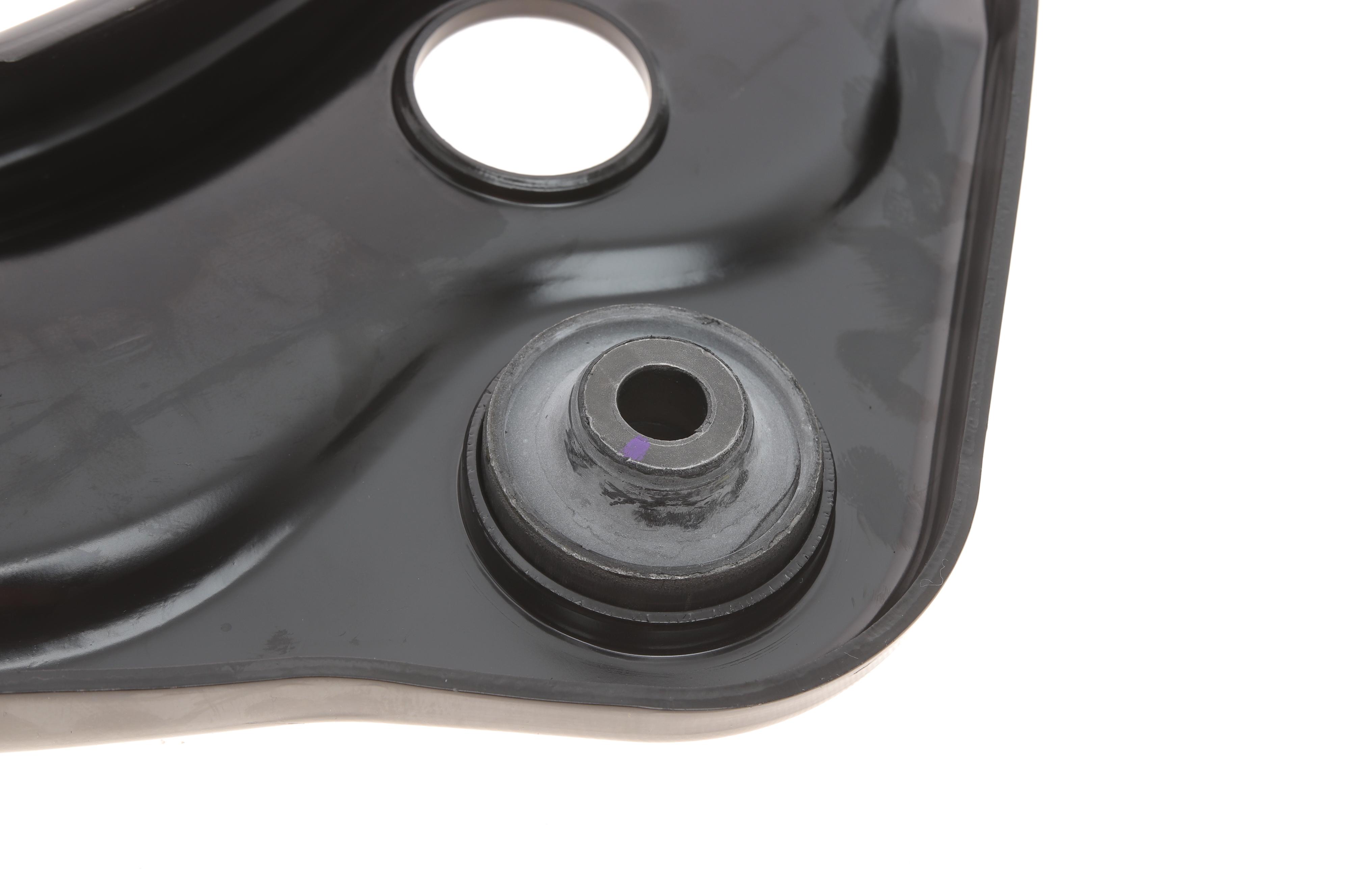 Важіль підвіски (передній/знизу) (L) Nissan Qashqai II 13-/Renault Kadjar 15- (з кульовою)