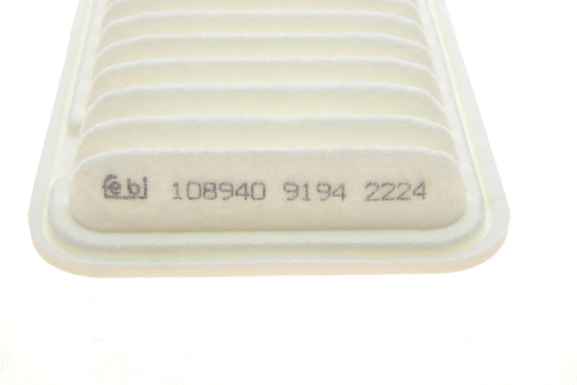 Фільтр повітряний Opel Agila 1.0/1.2 16V 08-14