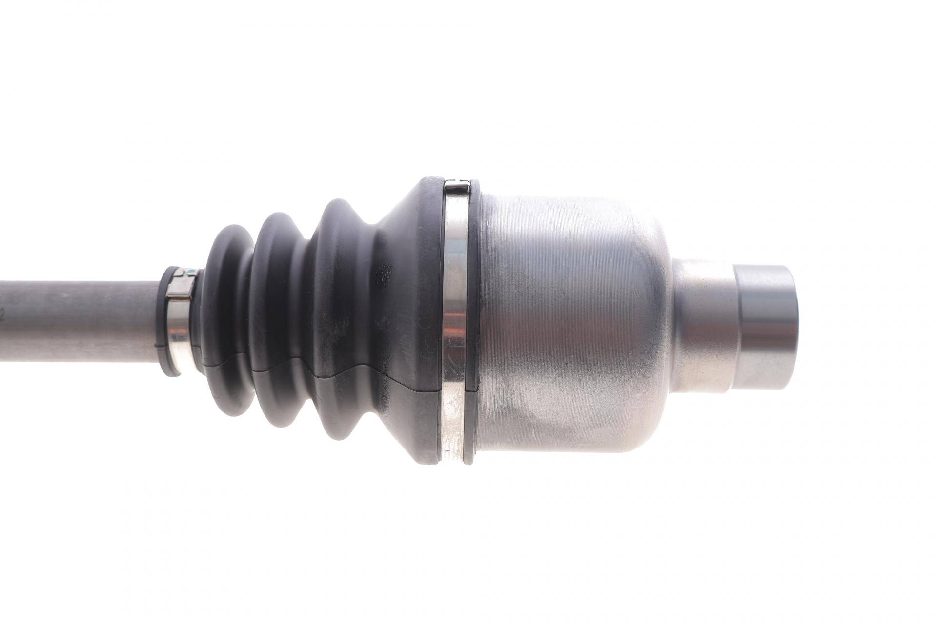 Піввісь (передня) Ford Mondeo 00-07 (27x35x579)