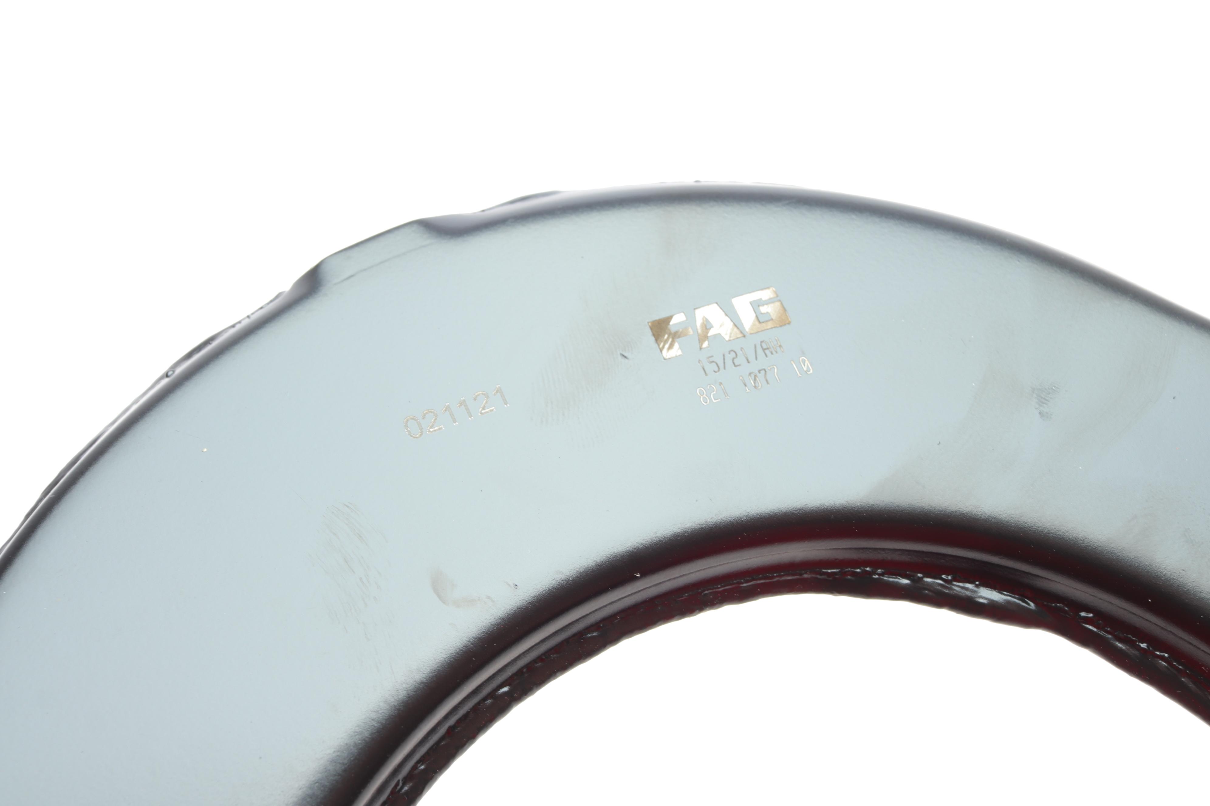 Важіль підвіски (задній/зверху) Audi A3/Skoda Octavia II/SuperB/VW Golf V/VI/Passat 03-