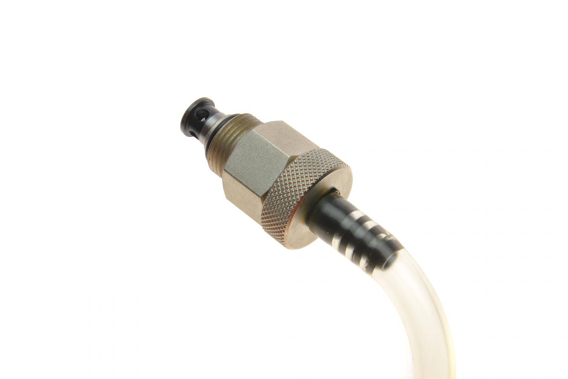 Шланг для зливу масла Toyota Avensis/Rav4 05-