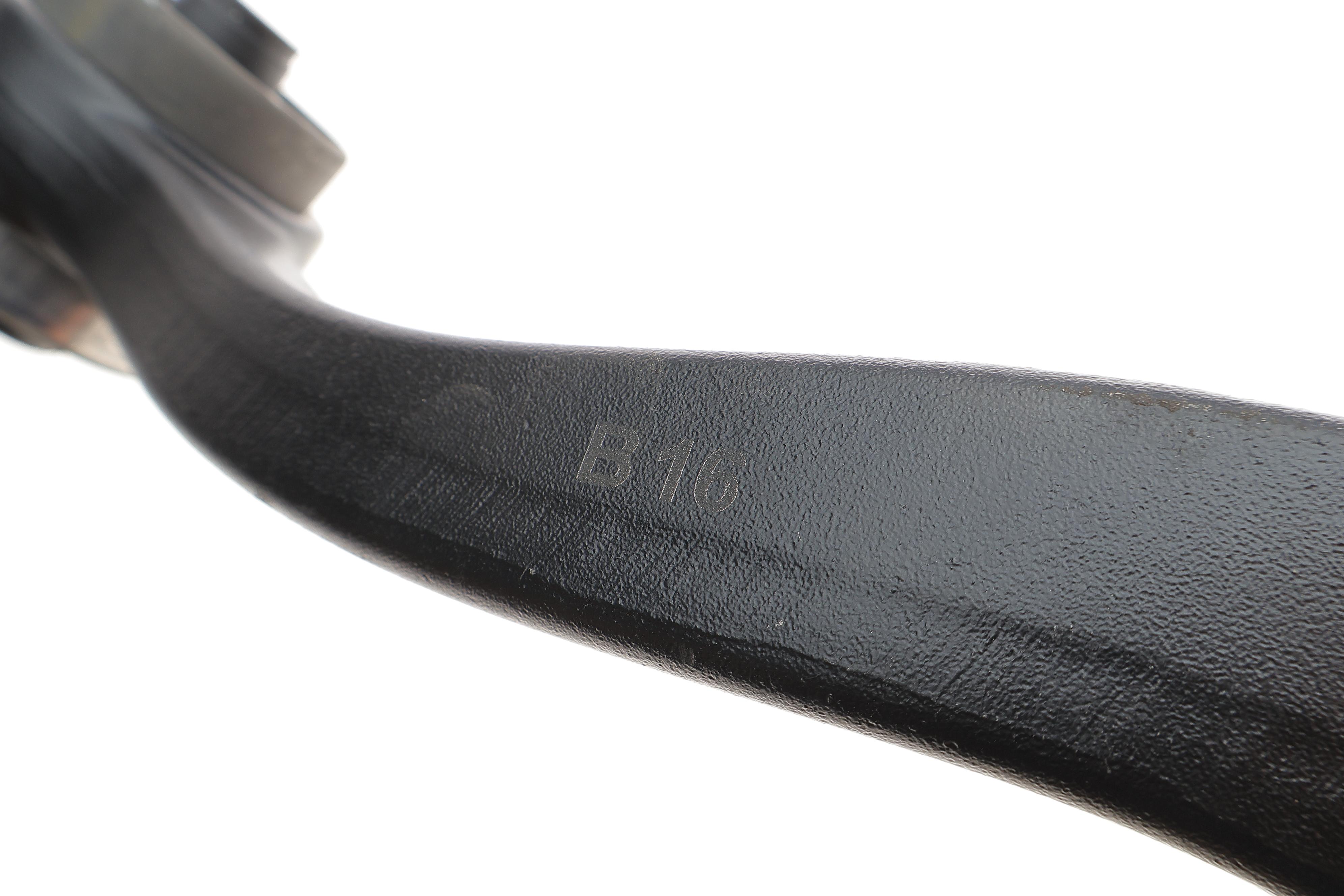 Важіль підвіски (передній/знизу) (L) Mazda 6 1.8-2.3 02-07