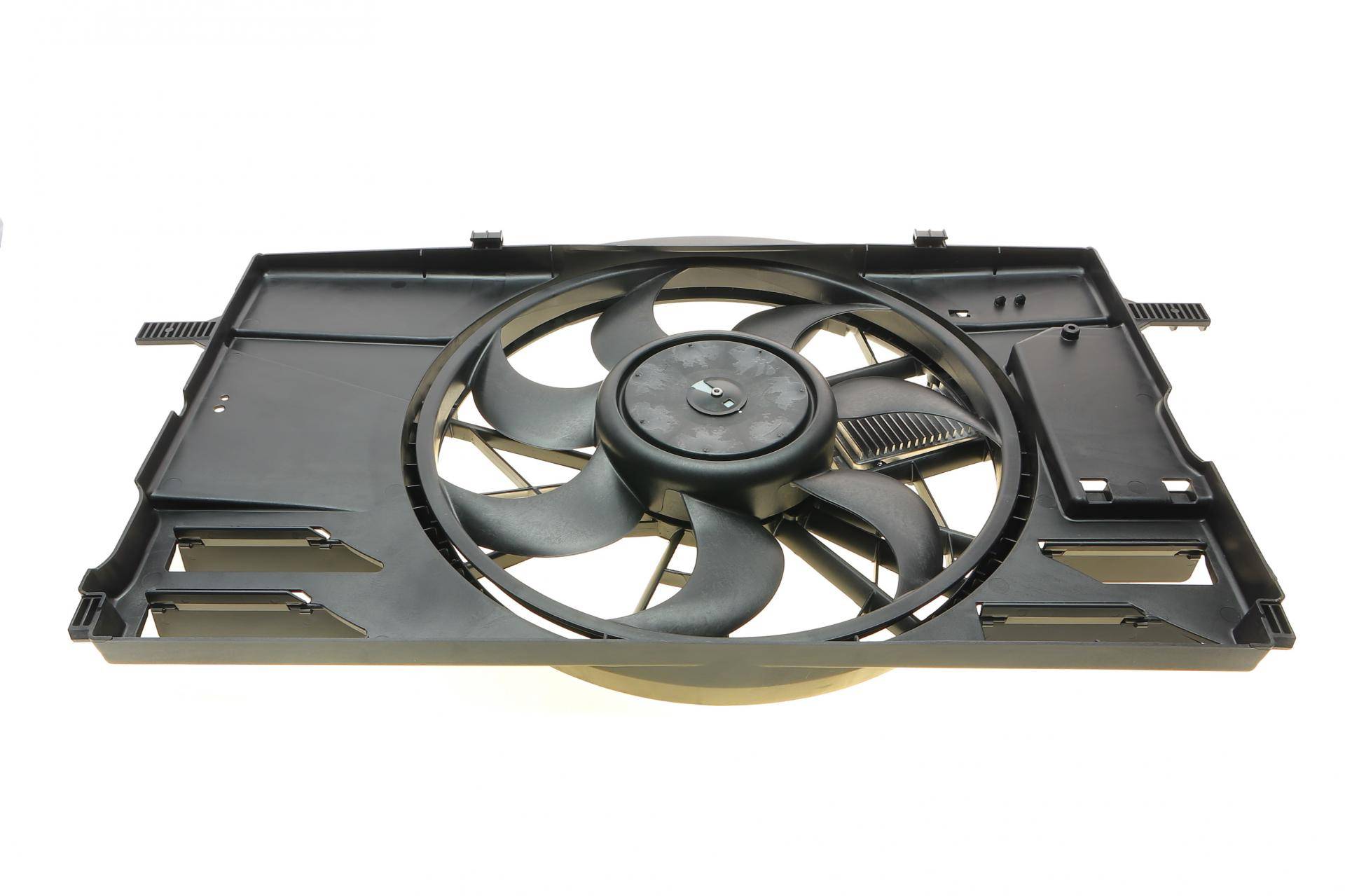 Вентилятор радіатора Volvo C30/C70/S40/V50 2.4/2.5 04-12 (з дифузором)