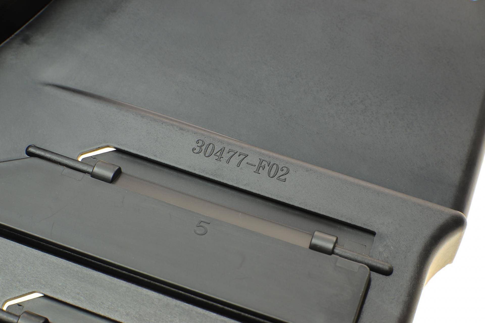 Вентилятор радіатора Volvo C30/C70/S40/V50 2.4/2.5 04-12 (з дифузором)