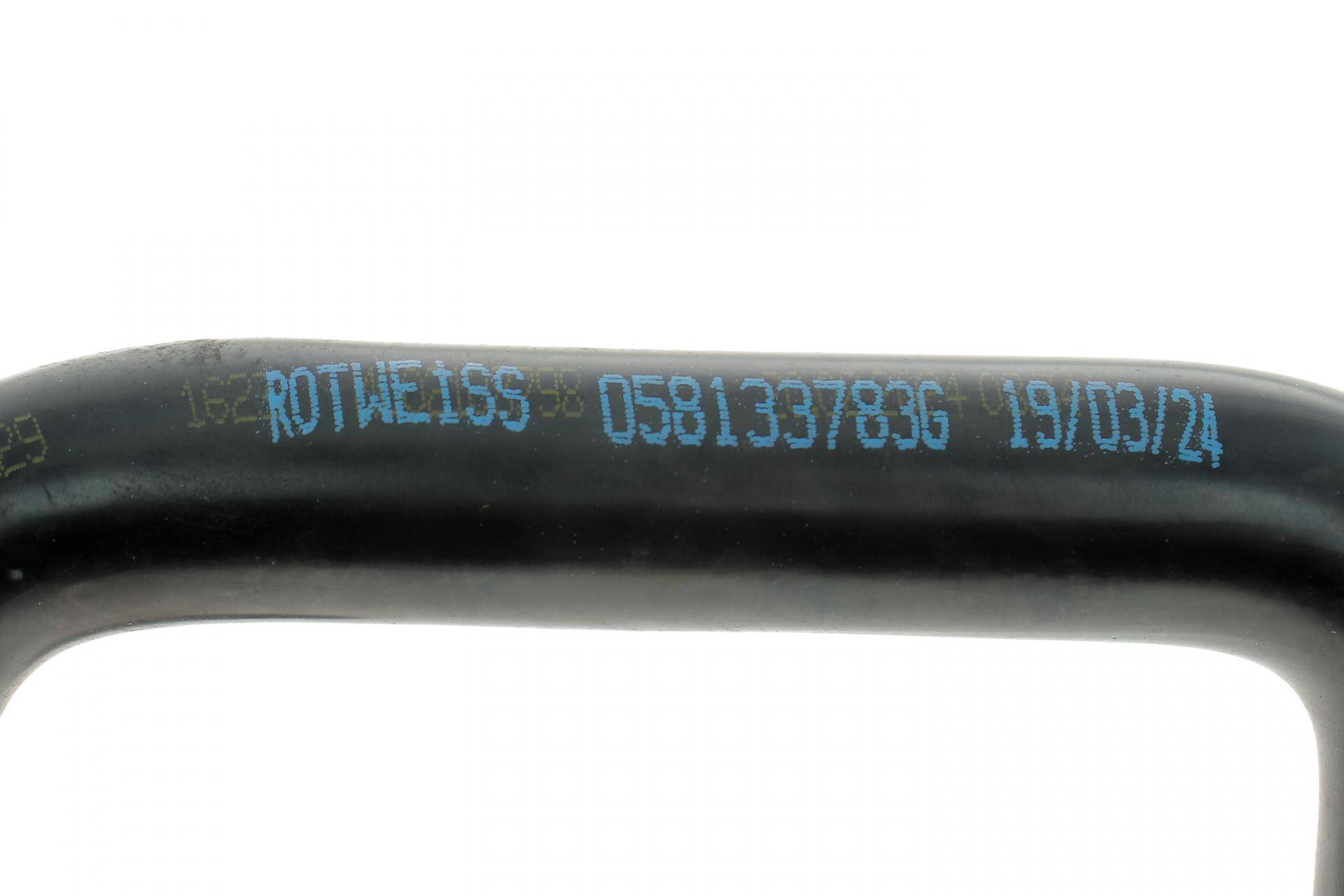 Патрубок вентиляції картера Audi A4/A6/VW Passat 1.8 94-05