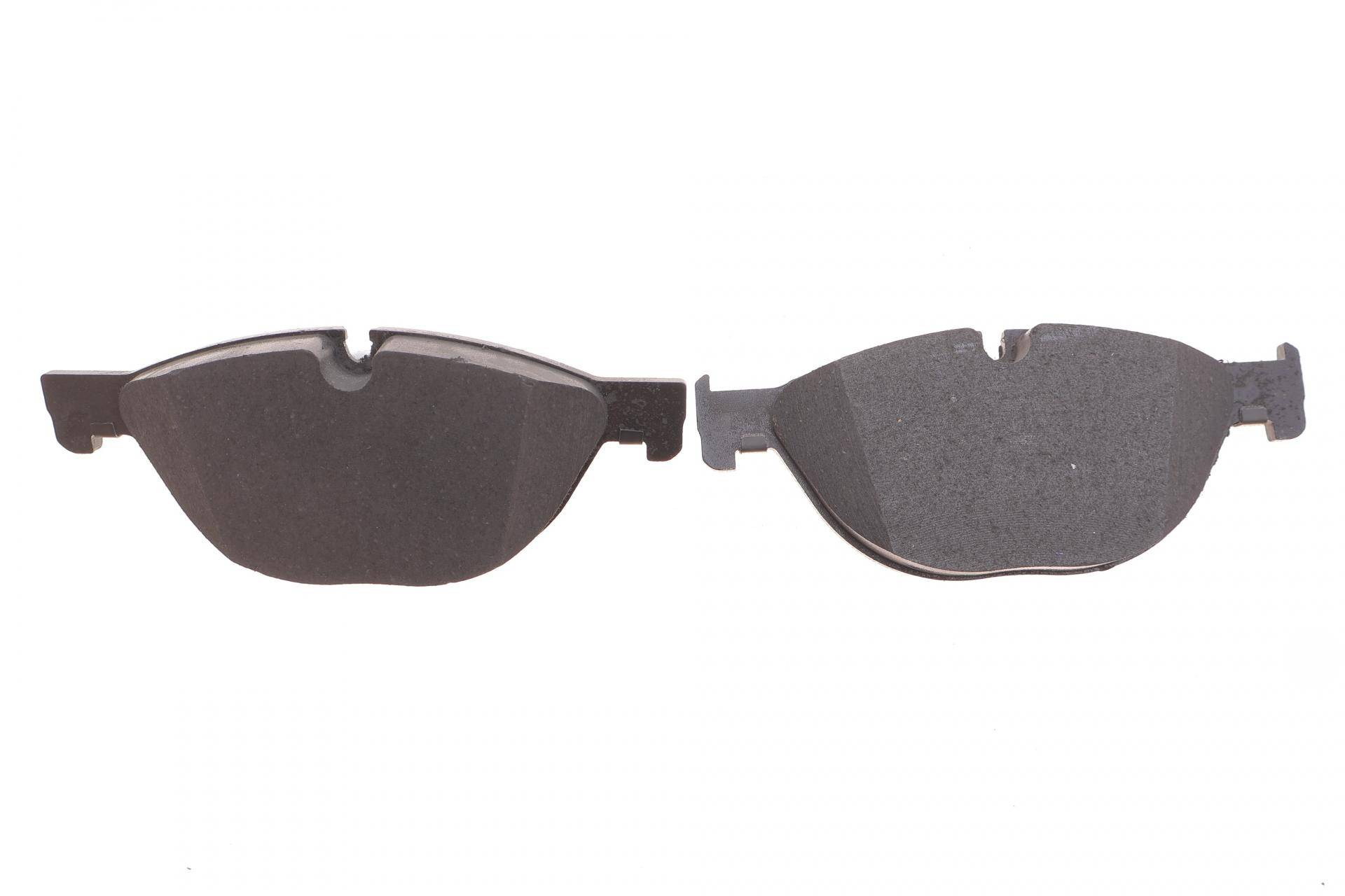 Колодки гальмівні (передні) BMW 5 (F07/F10/F11) 09-17/6 (F06/F13) 11-18/7 (F01/F02/F03/F04) 08-15 (Ate) ATE Ceramic