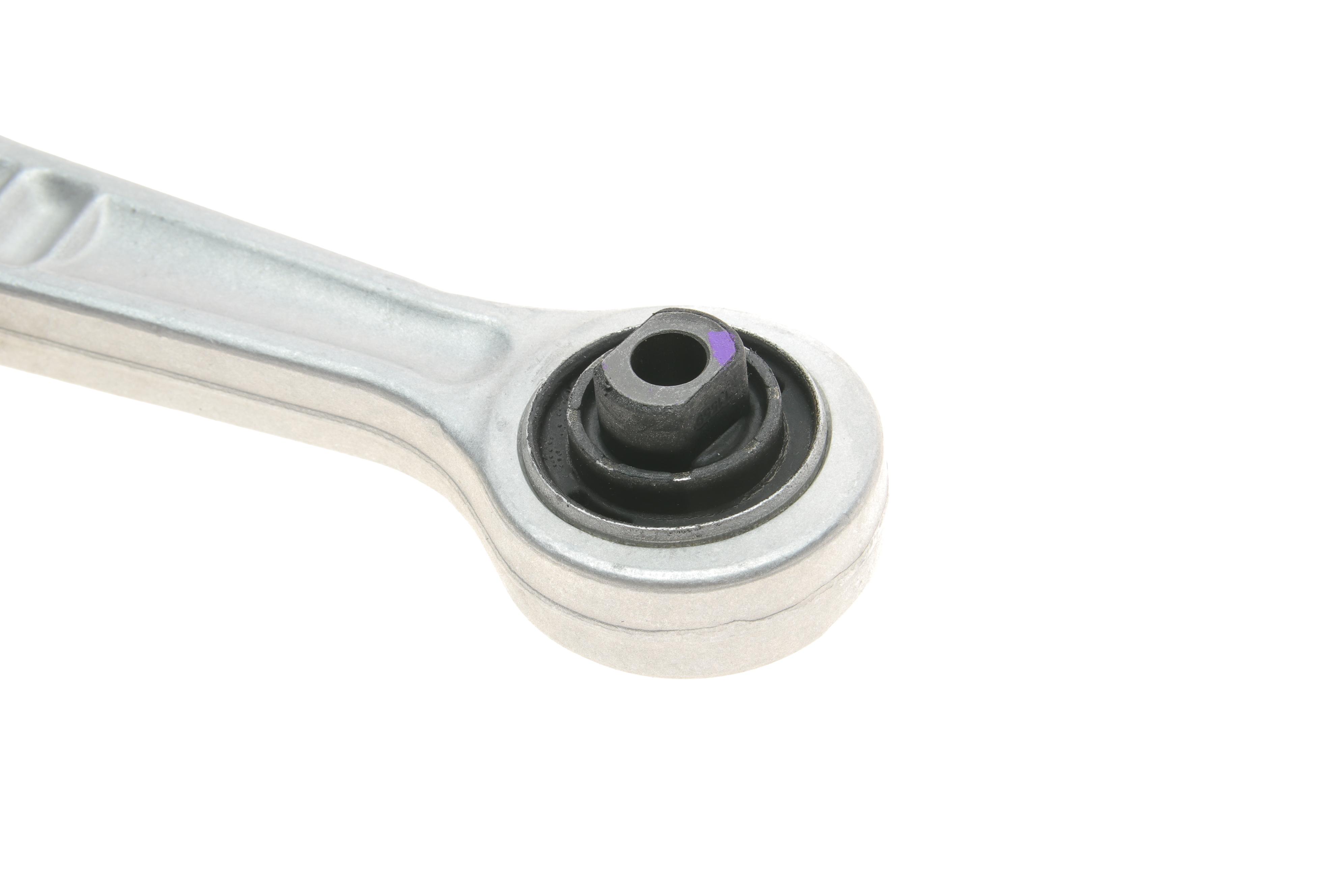 Важіль підвіски (передній/знизу/спереду) Audi A4/A6/VW Passat 97-09/Seat Exeo 08-13