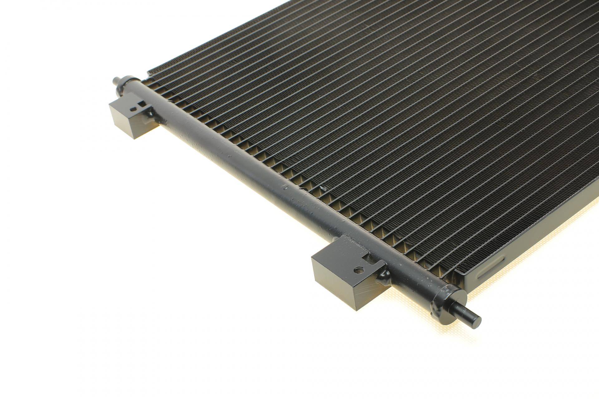 Радіатор кондиціонера Honda Civic VII 1.4/1.6i 01-05