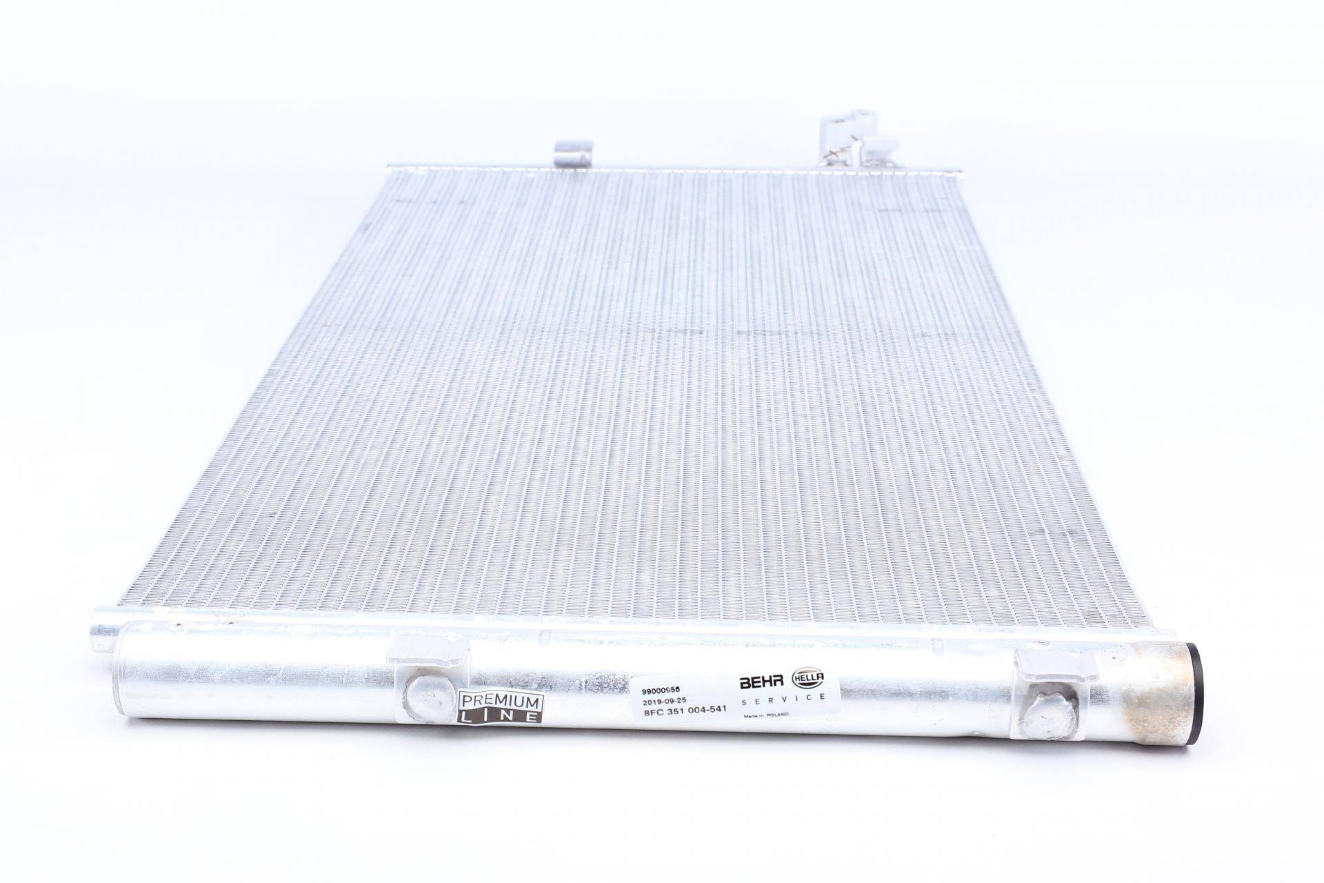 Радіатор кондиціонера BMW 5 (F90/G30/G31)/6 (G31)/7 (G11/G12)/8 (G14/F91) 2.0D/3.0D 15-