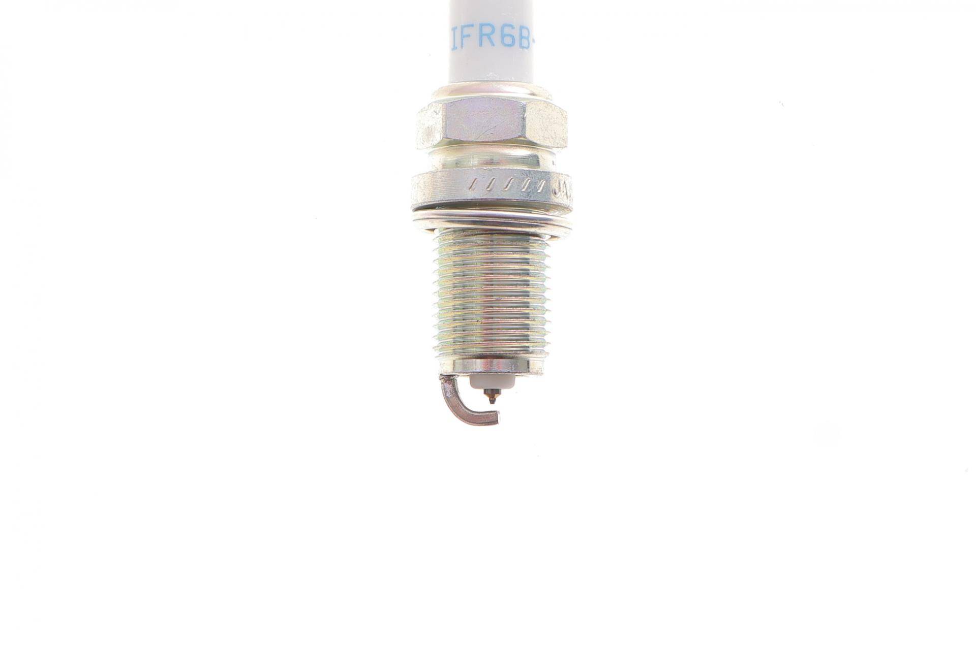 Свічка запалювання Mitsubishi Pajero 07- (IFR6B-K)