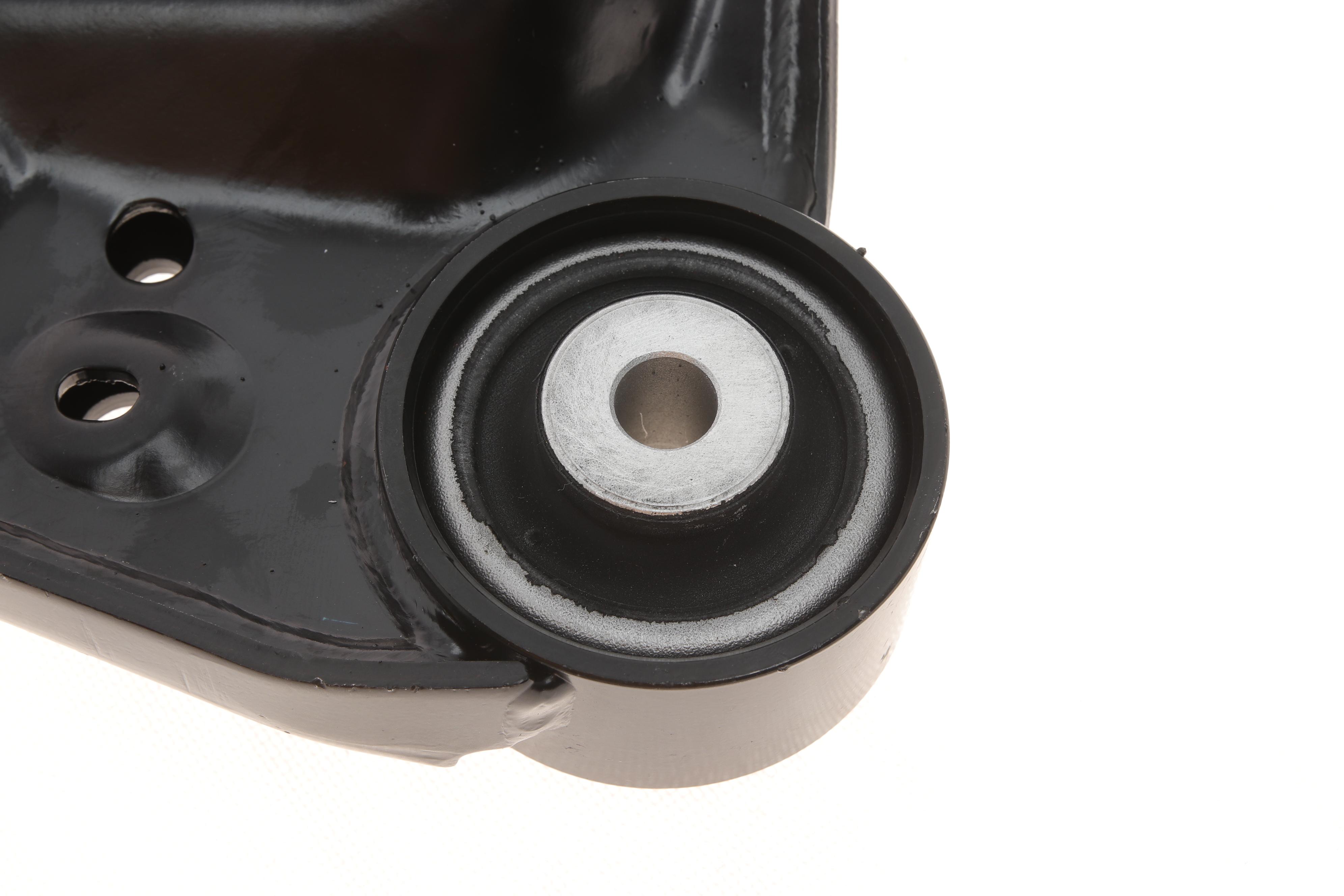 Важіль підвіски (передній/знизу) (R) MB Vito (W639) 03-