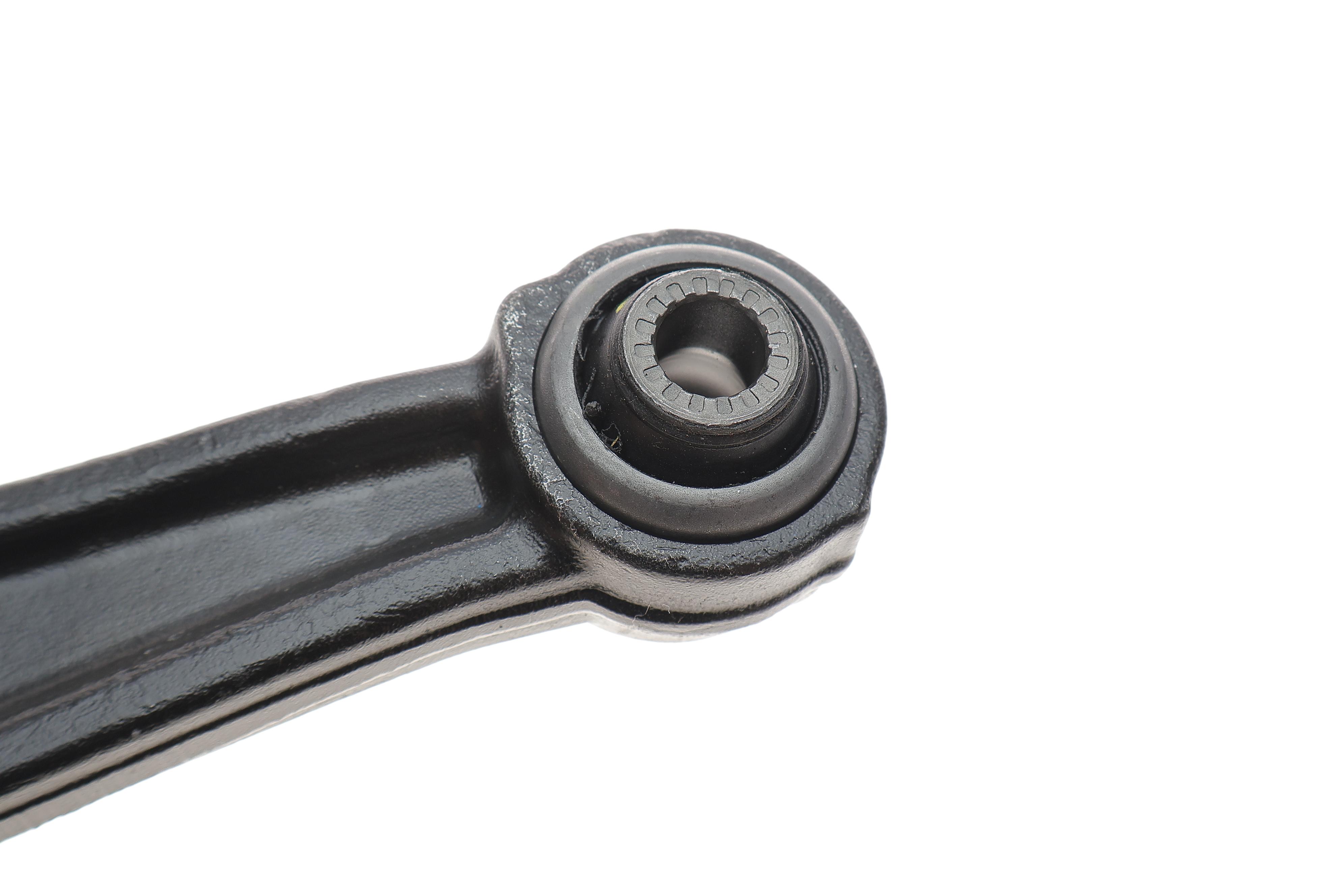 Важіль підвіски (передній/знизу/ззаду) (R) BMW X5 (E70)/X6 (E71/E72) 06-14