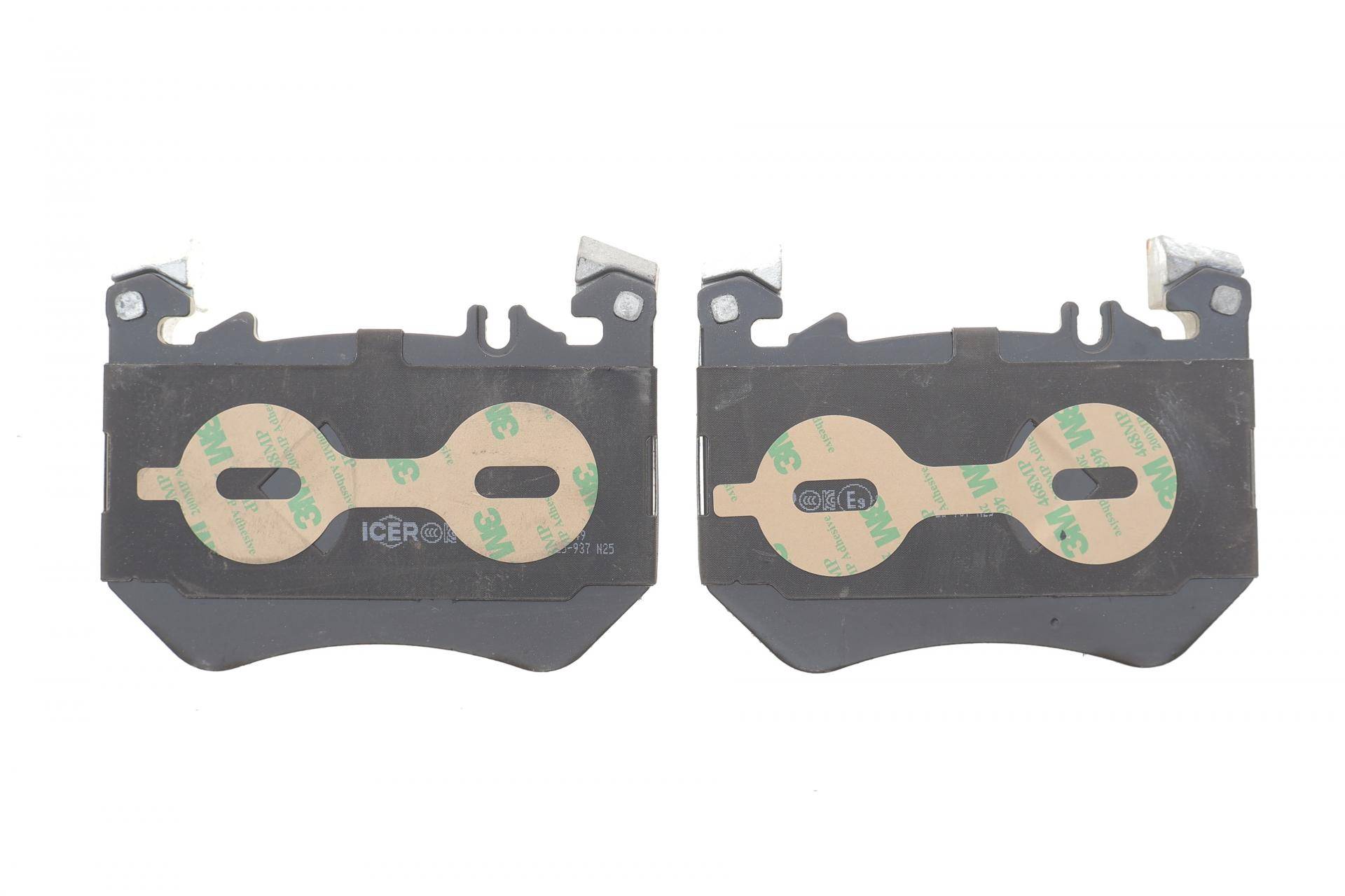 Колодки гальмівні (передні) MB S-class (W223) 20- (Brembo)