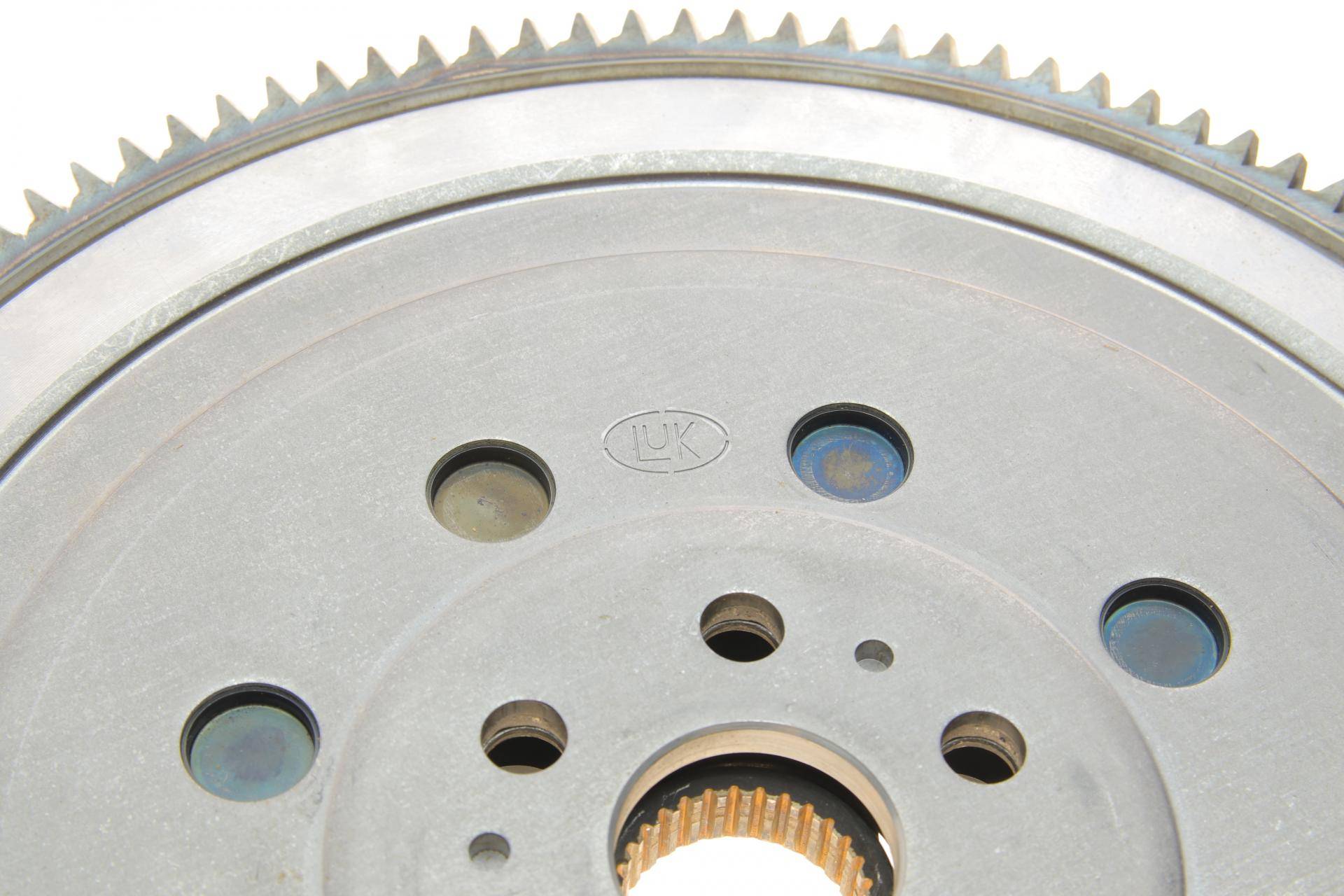 Демпфер зчеплення Ford Fiesta VII/Puma 1.0EcoBoost mHEV 19-, 92kw/114kw (Mild Hybrid)