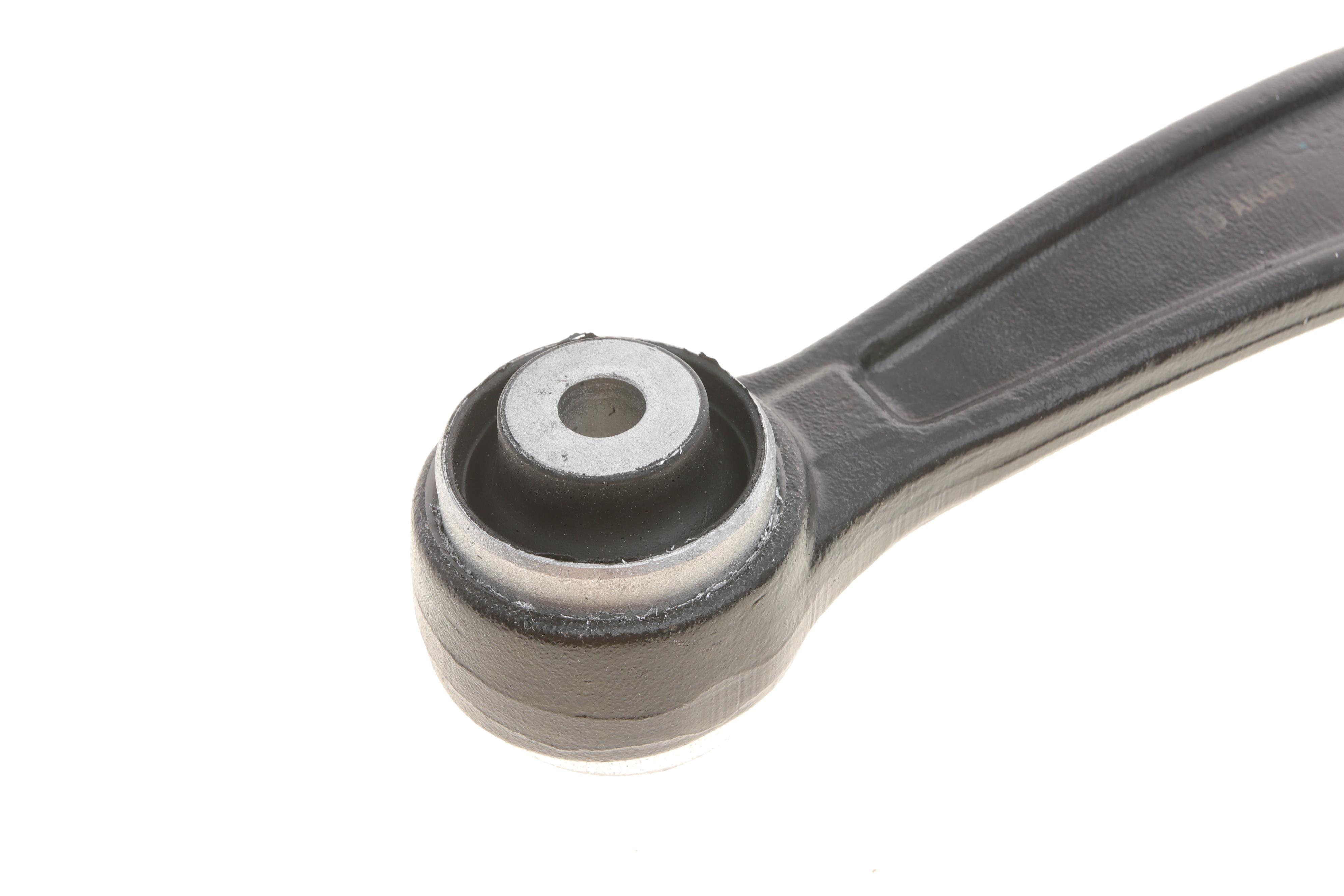 Важіль підвіски (передній/знизу) (R) BMW X5 (F15)/X6 (F16) 13-18 B47/N20/N47/N55/N57