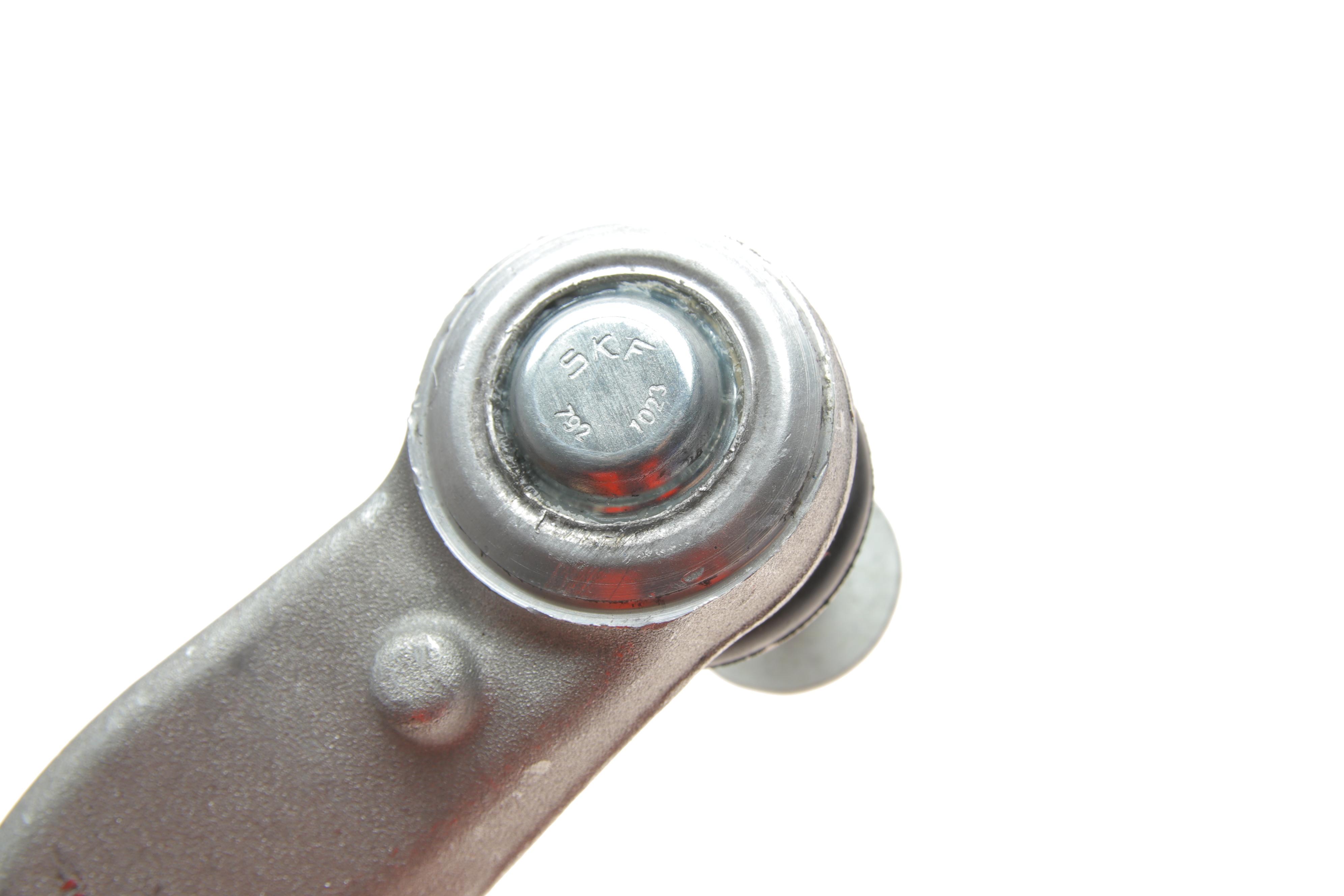 Важіль підвіски (передній/знизу) (L) Audi A4/A6/A8/VW Passat 94-09