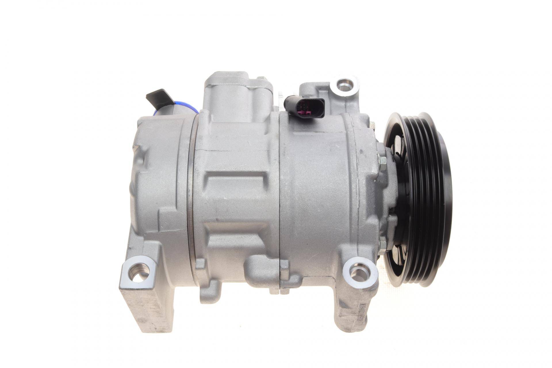 Компресор кондиціонера Audi A6 2.5TDI 00-05/A4 01-05