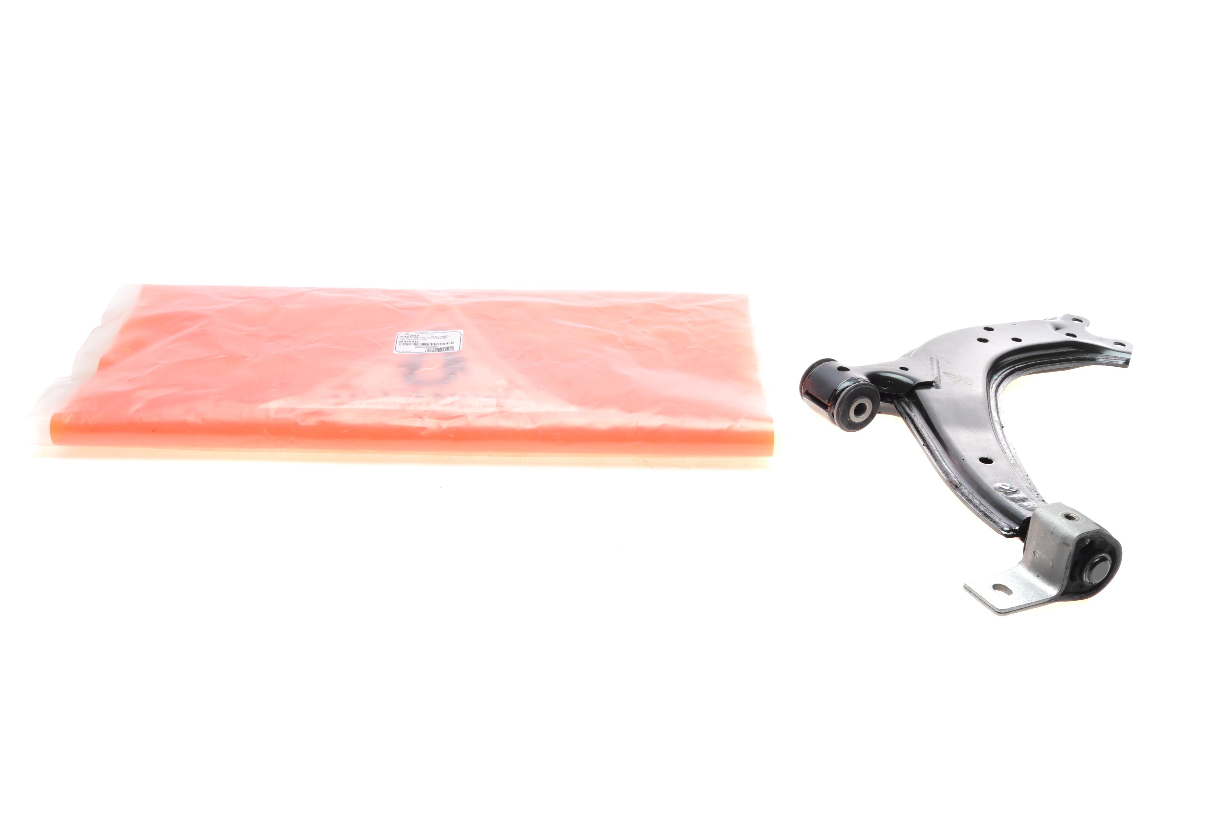 Важіль підвіски (передній/знизу) (L) Citroen Berlingo/Peugeot Partner 1.1-1.9D 96- (без кульової)