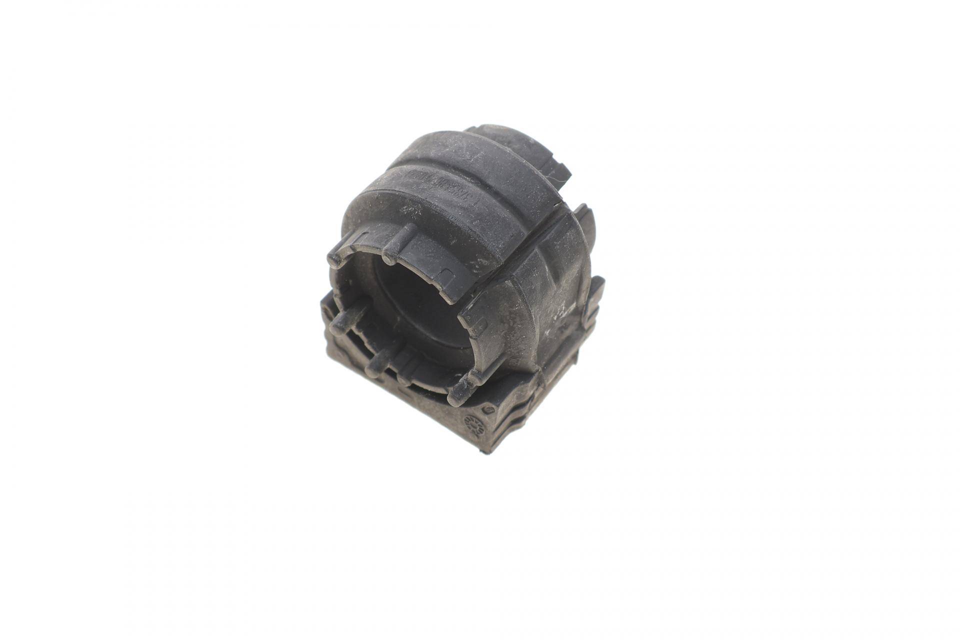 Втулка стабілізатора (переднього) Opel Astra H/J/ Insignia A 08- (d=25mm)