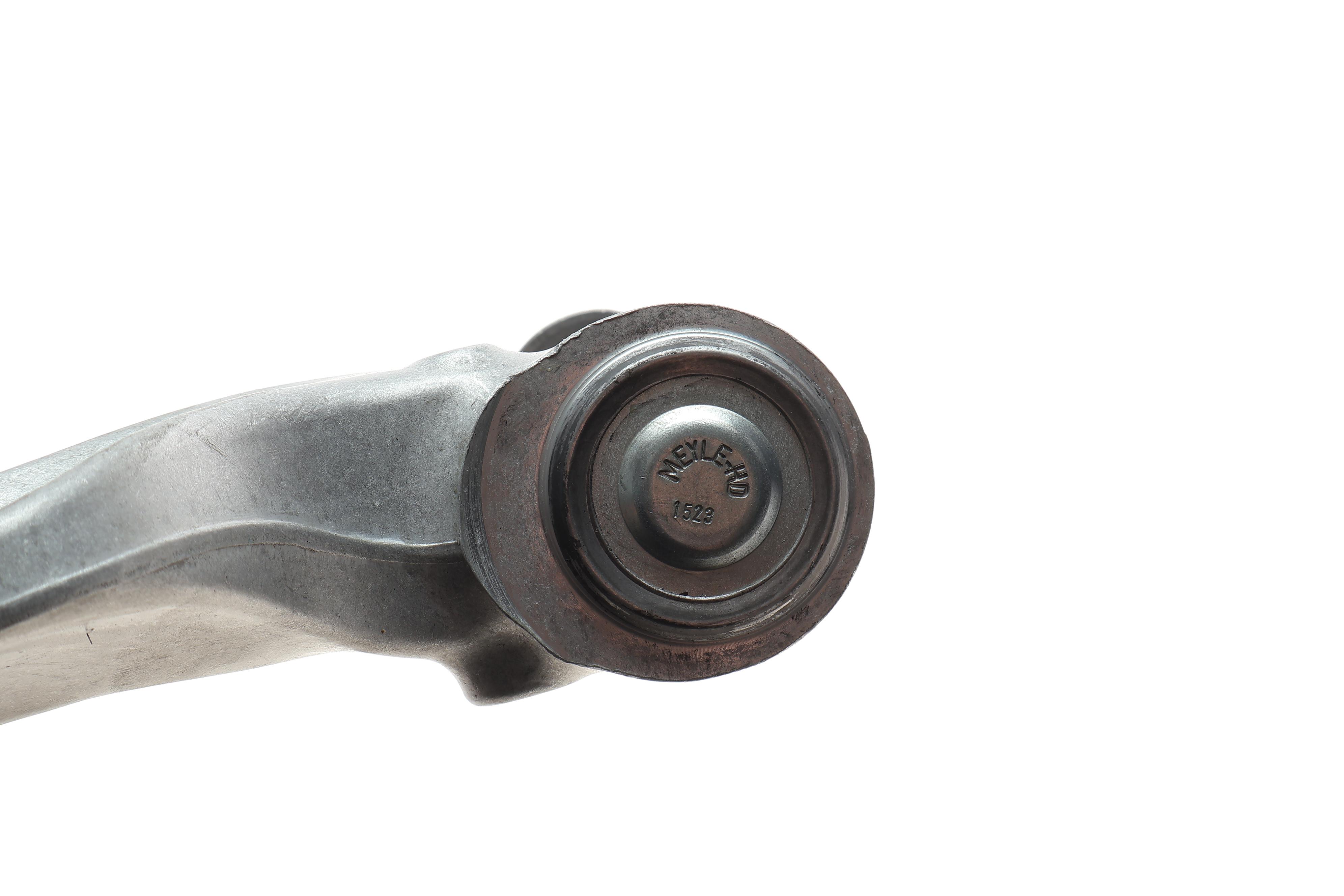 Важіль підвіски (передній/спереду) (L) BMW 5 (F07)/7 (F01/F02/F03/F04) 08-17