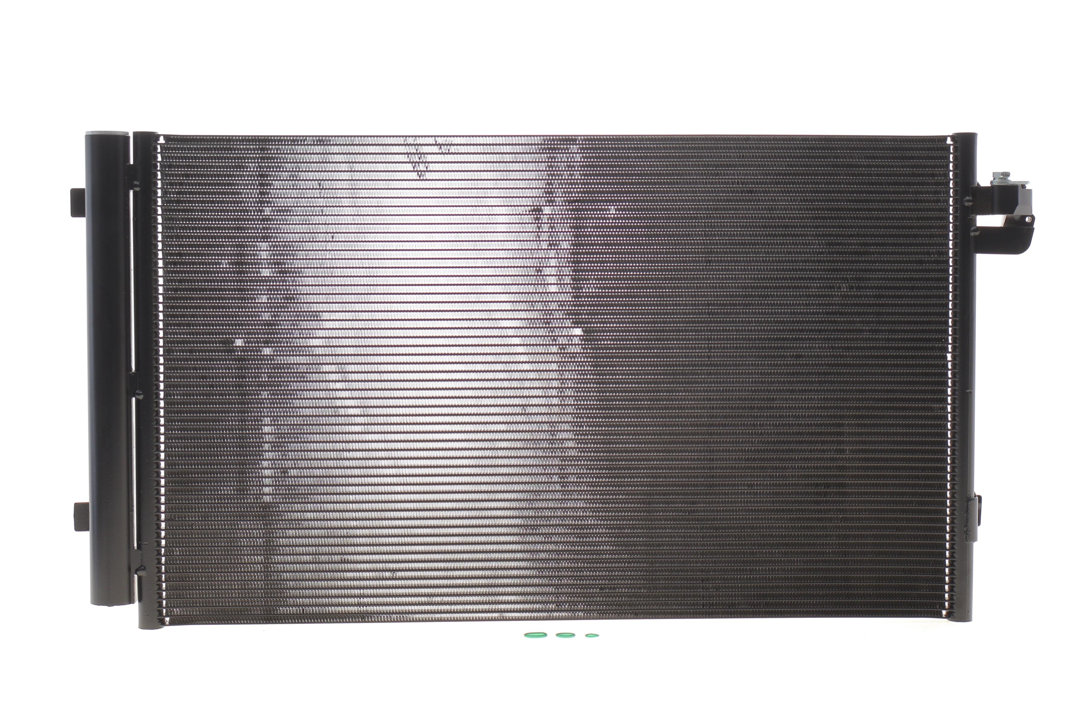 Радіатор кондиціонера (з осушувачем) BMW 5 (G30/F90)/7 (G11/G12)/8 (G16/F93/G14/F91/G15/F90) N63/S63 17-