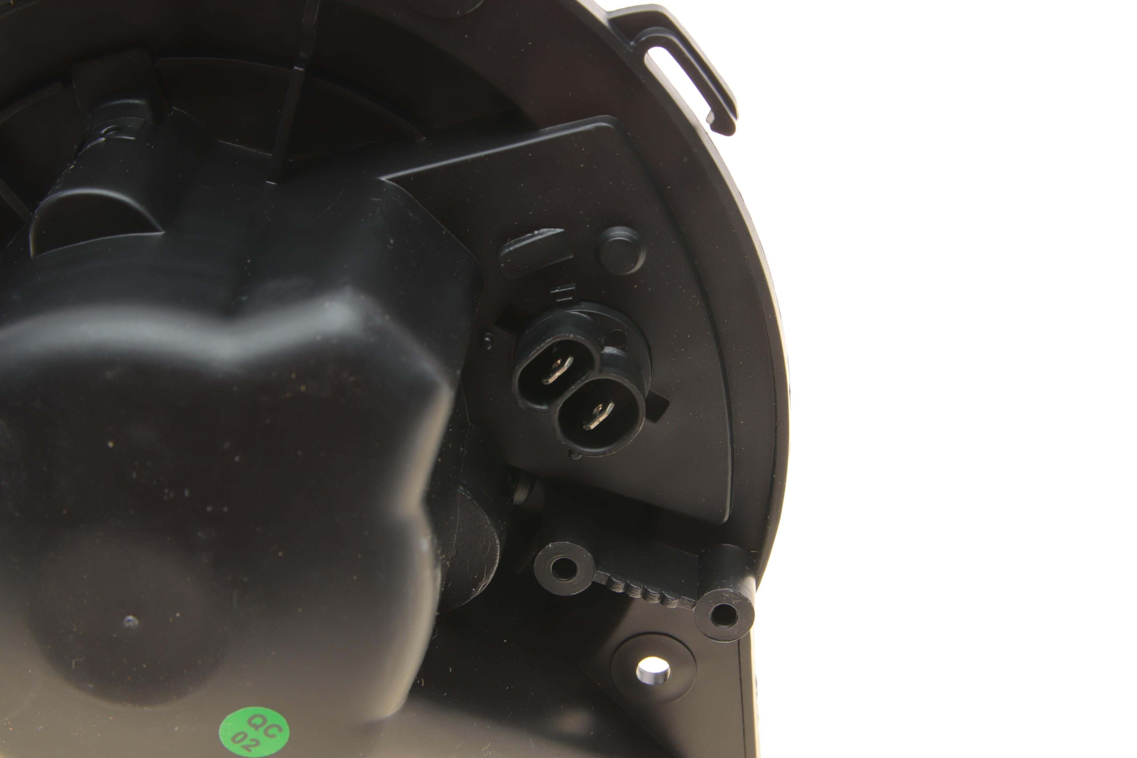 Моторчик пічки VW T4 91-03 (8200.01)