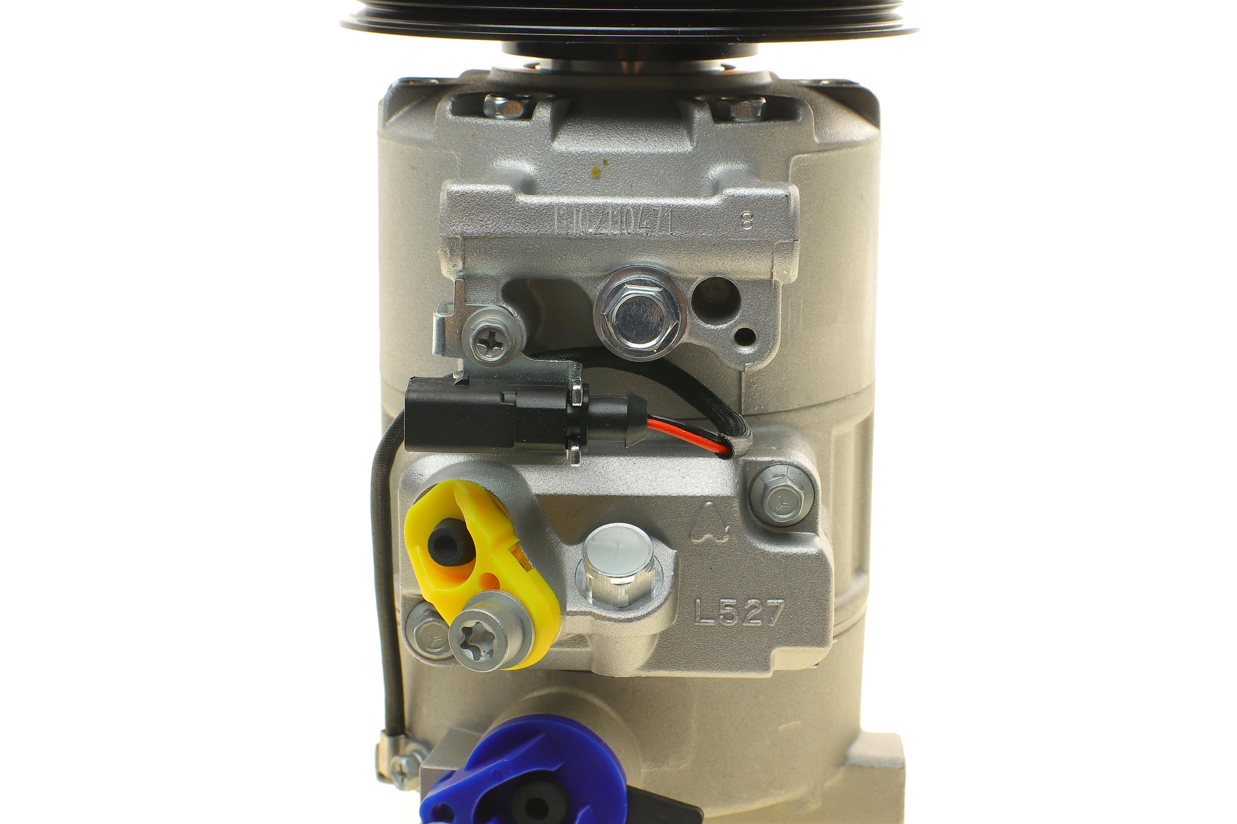 Компресор кондиціонера Audi A4/A5/A6/Q5 2.4-3.2 04-17