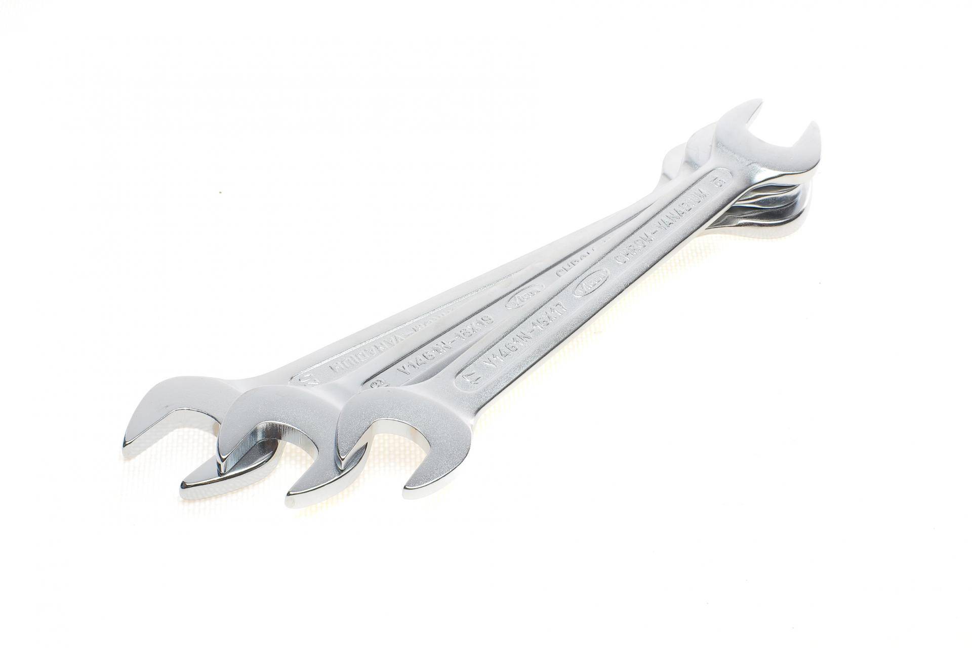 Набір ключів ріжкових 6x7-30x32 мм 12 од.