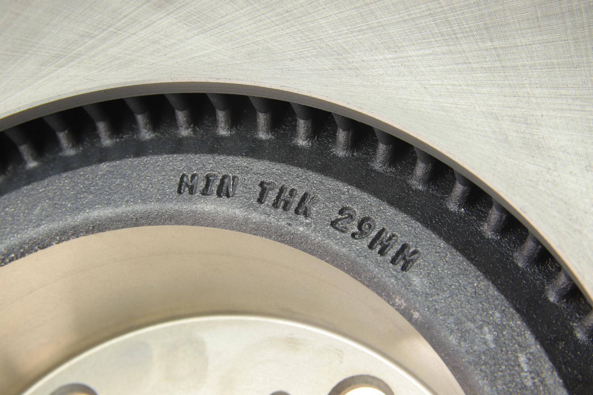 Диск гальмівний (передній) Toyota Sequoia/Tundra 99- (354x32)