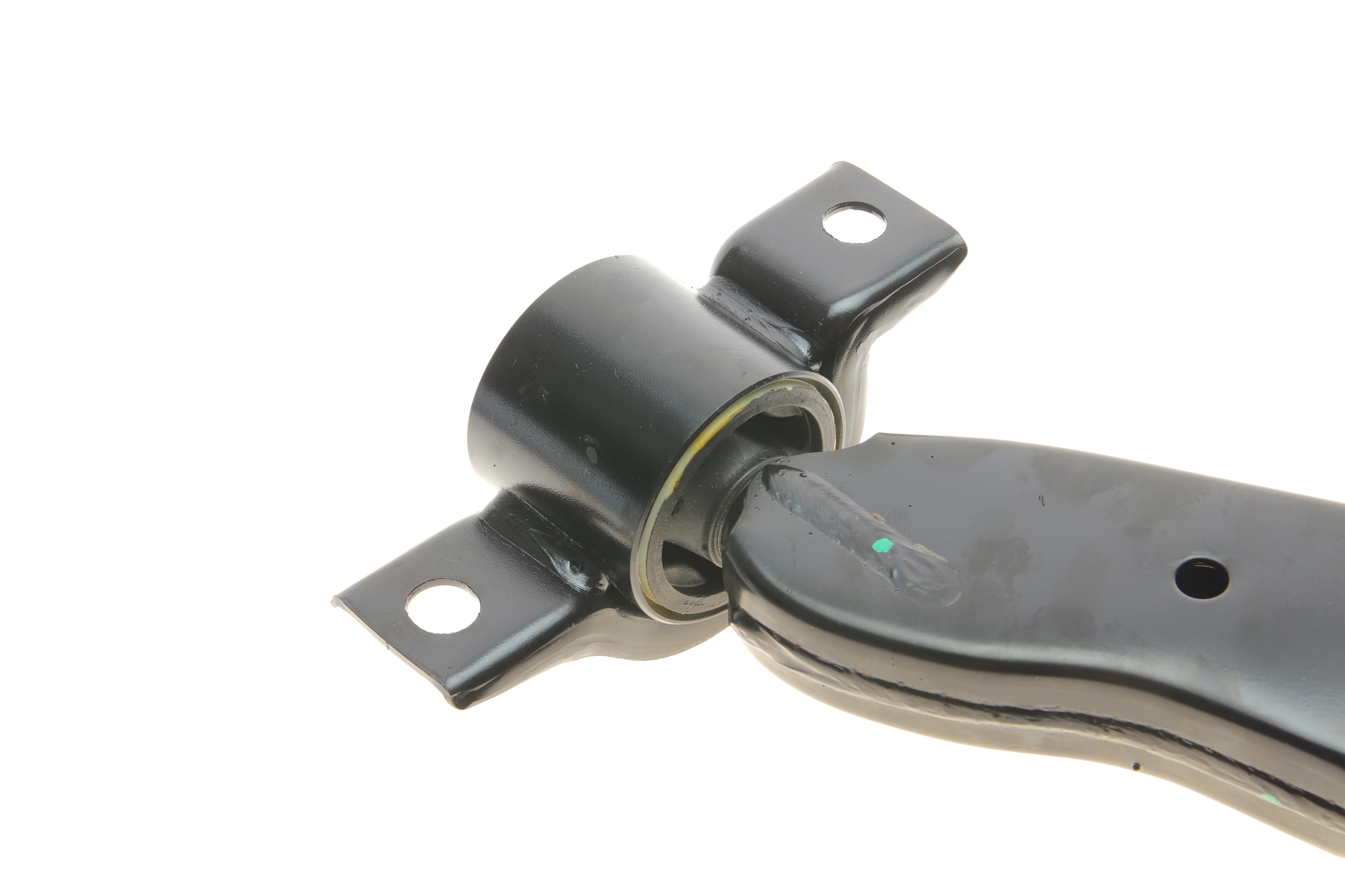 Важіль підвіски (передній/знизу) (R) Ford Focus 98-04 (з кульовою)