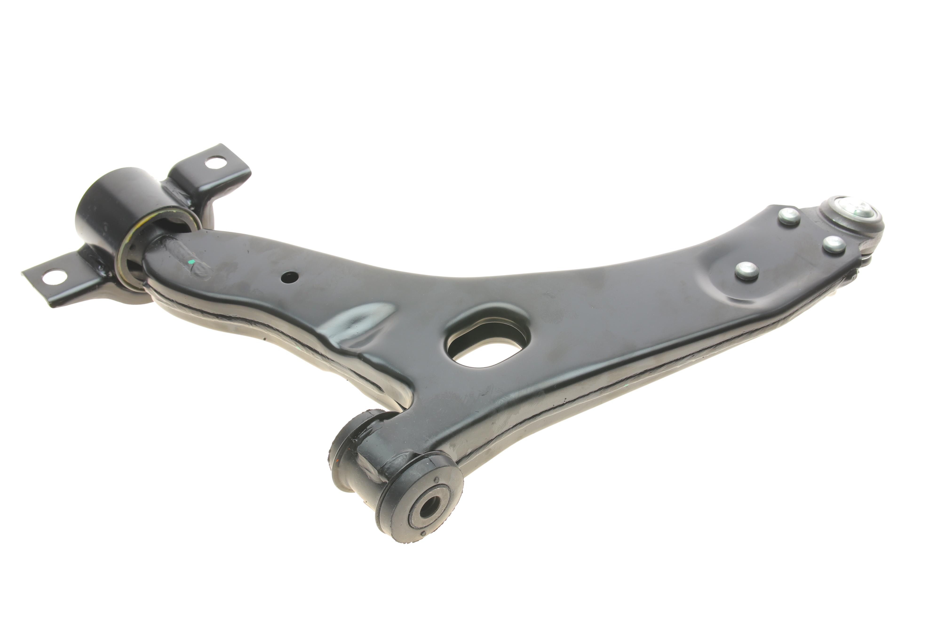 Важіль підвіски (передній/знизу) (R) Ford Focus 98-04 (з кульовою)