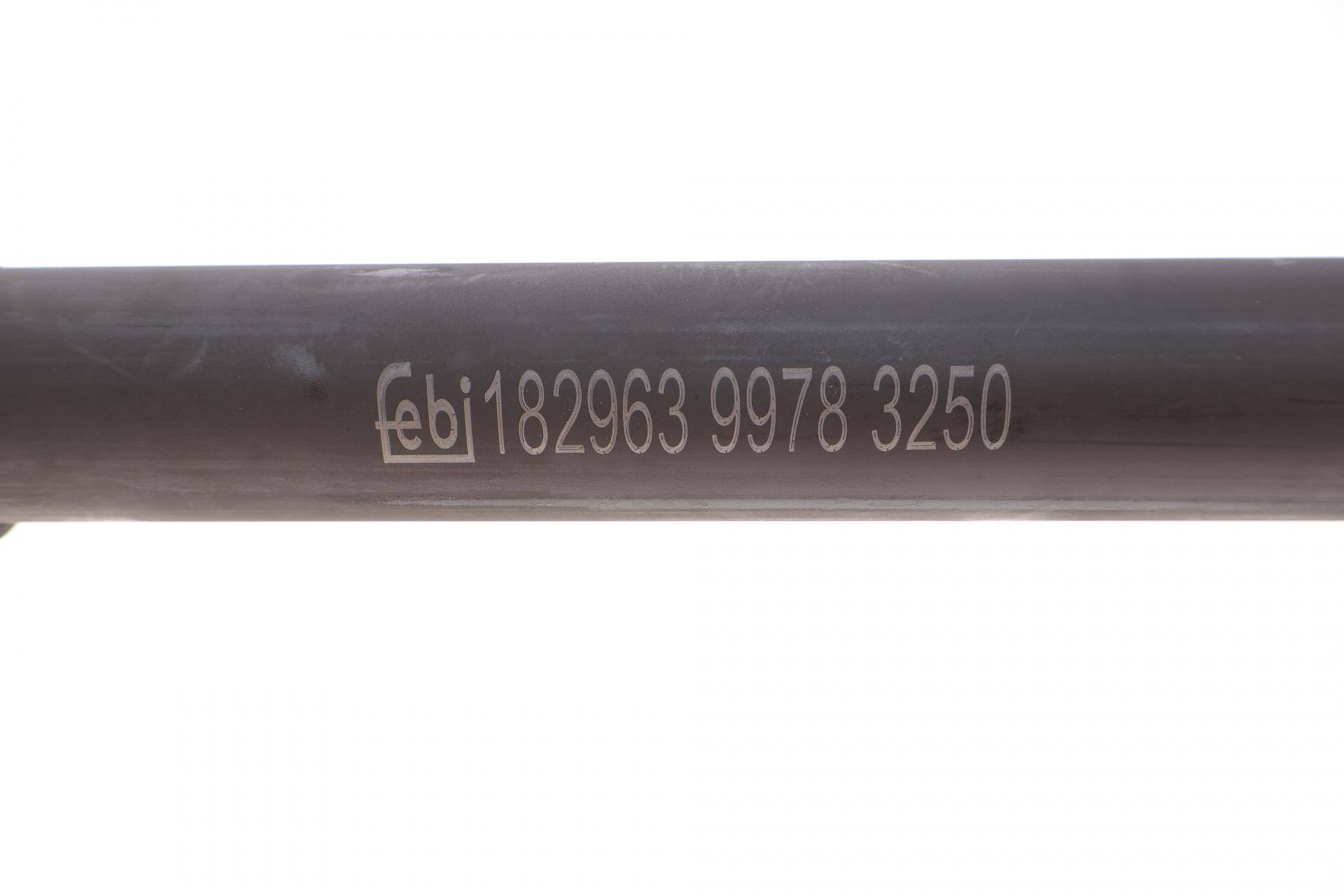 Піввісь (R) Opel Vivaro/Renault Traffic 1.6 CDTI 14- (29x39x1016)