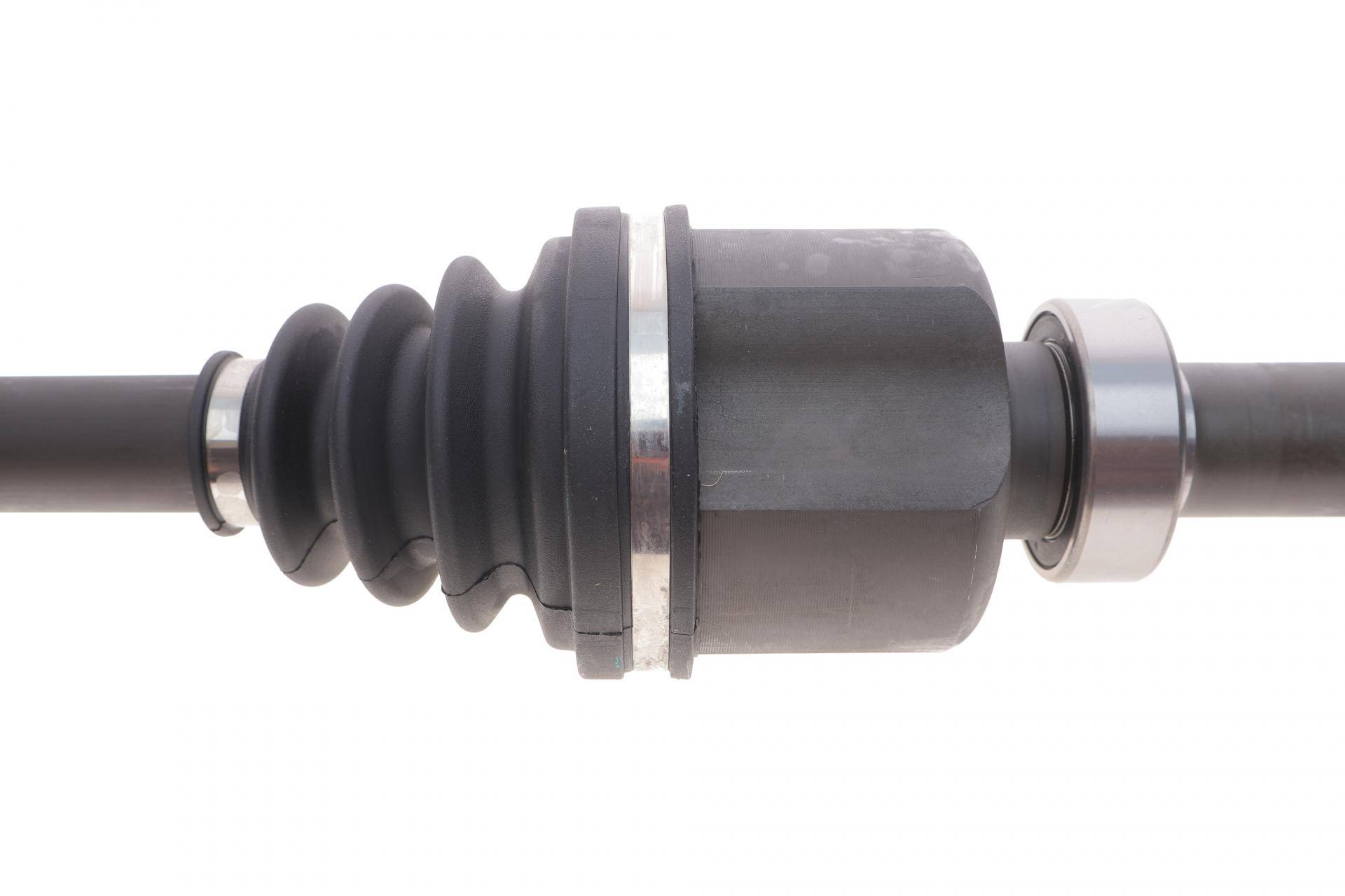 Піввісь (R) Opel Vivaro/Renault Traffic 1.6 CDTI 14- (29x39x1016)