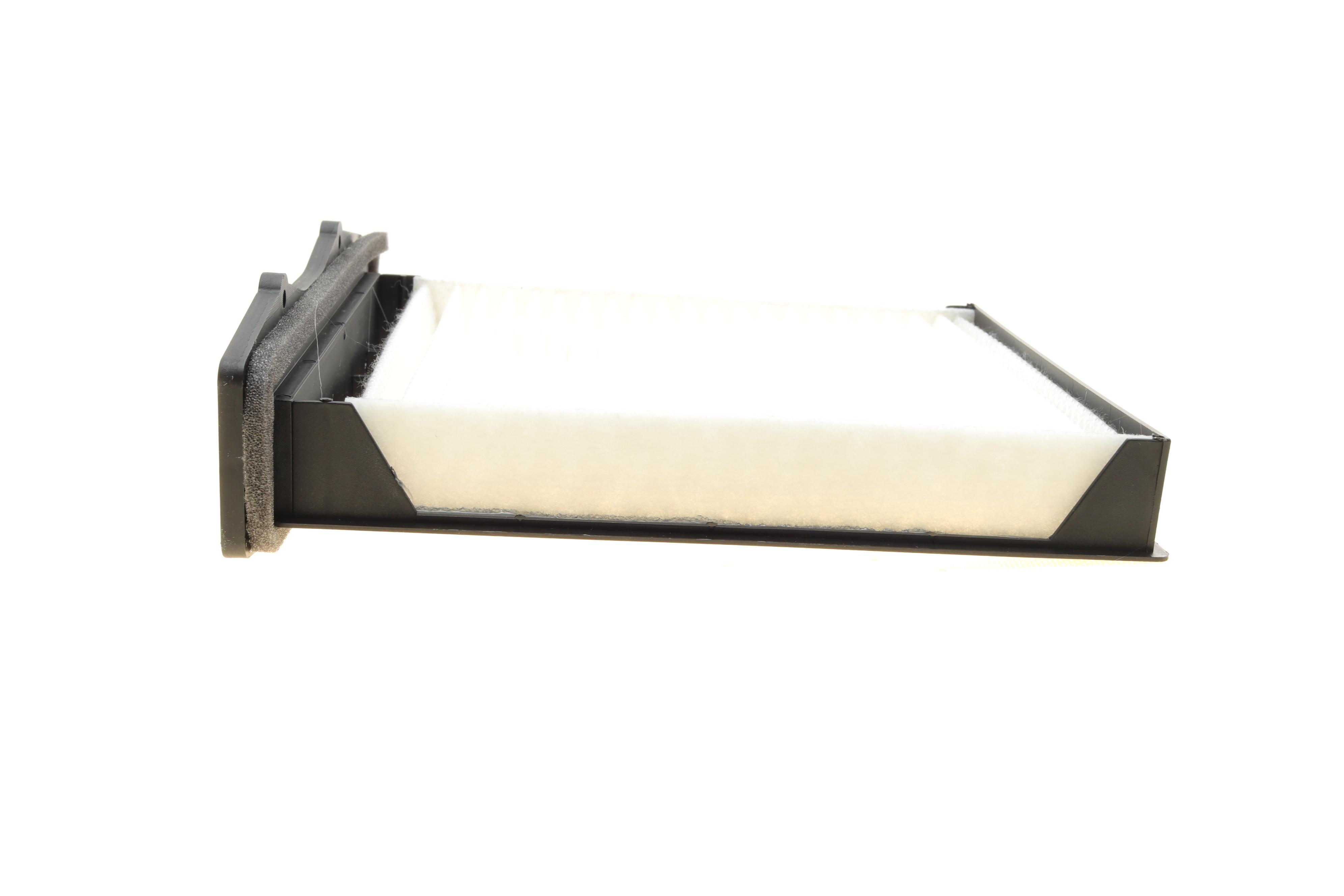 Фільтр салону Land Rover Freelander 1.8/2.0/2.5 98-06