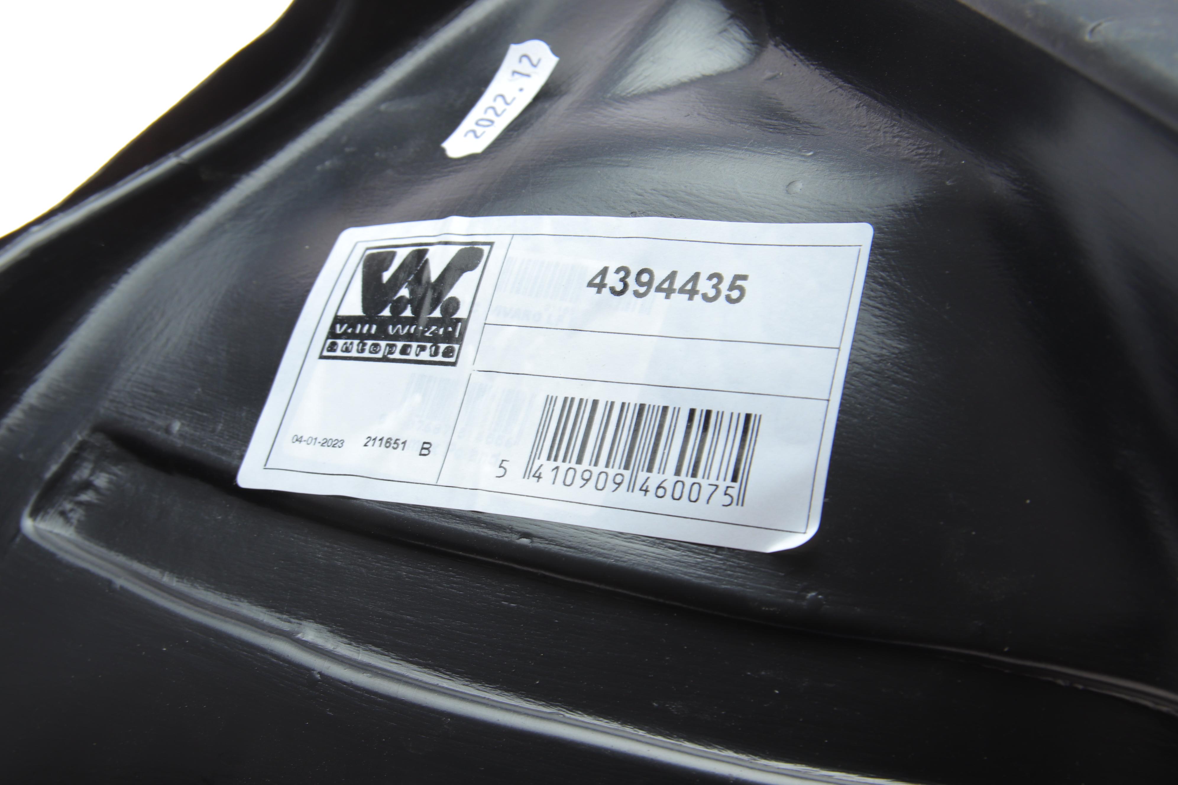 Підкрильник (передній/задня частина) Renault Trafic II 01- (L)