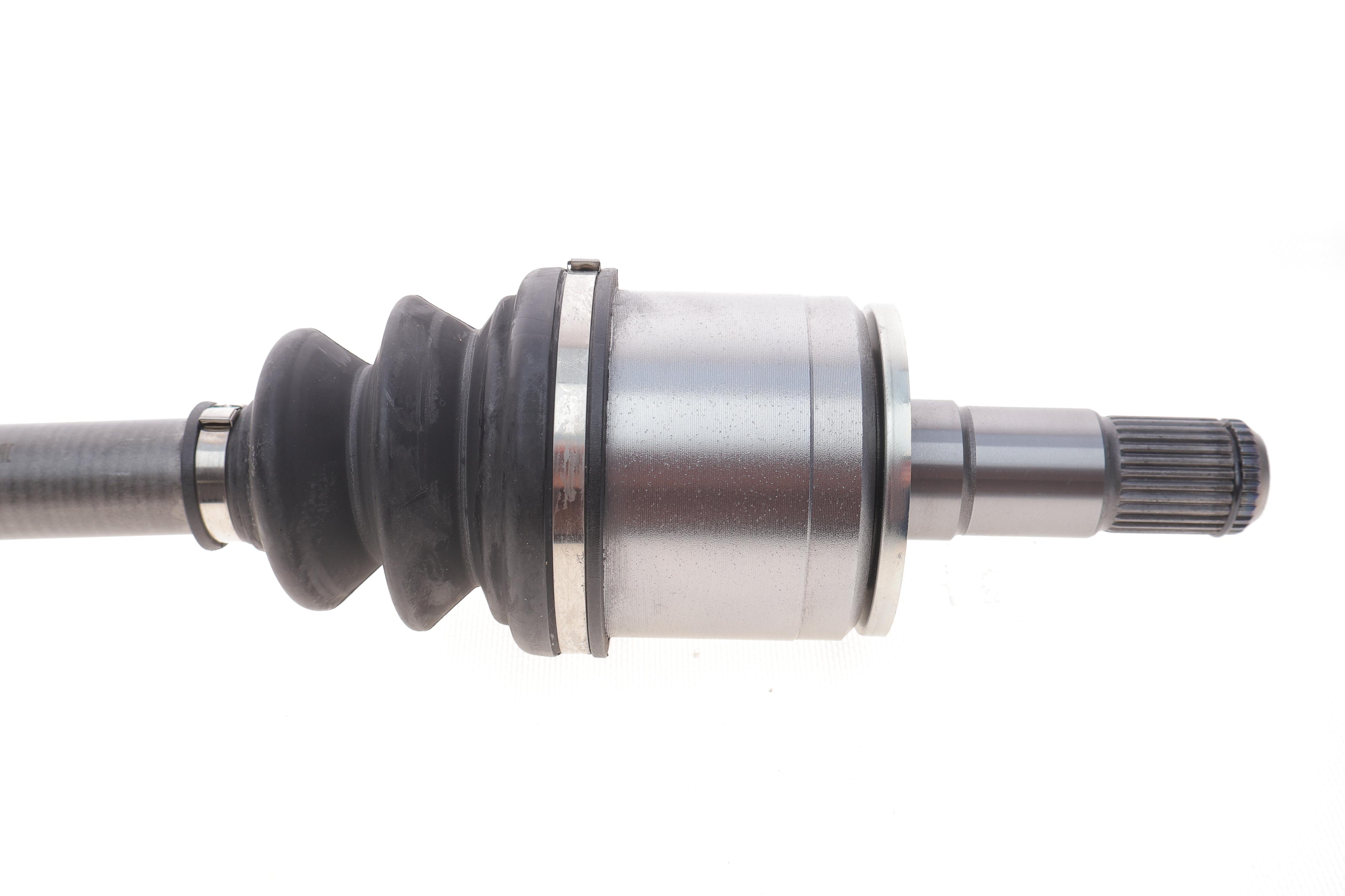 Піввісь (передня) (L) Mitsubishi L200 2.5 DI-D 05- (30z/28z/594mm) (+ABS47z)