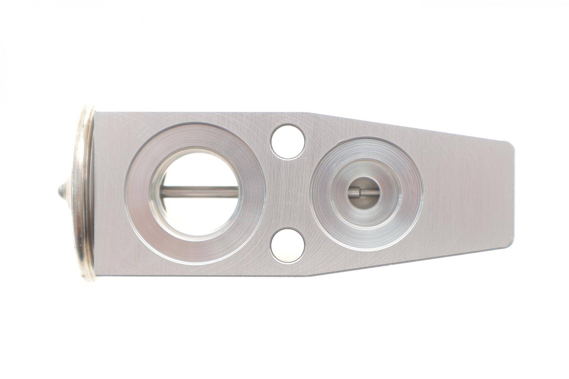 Клапан системи кондиціонування (розширювальний) Opel Astra J/K/Insignia 08-