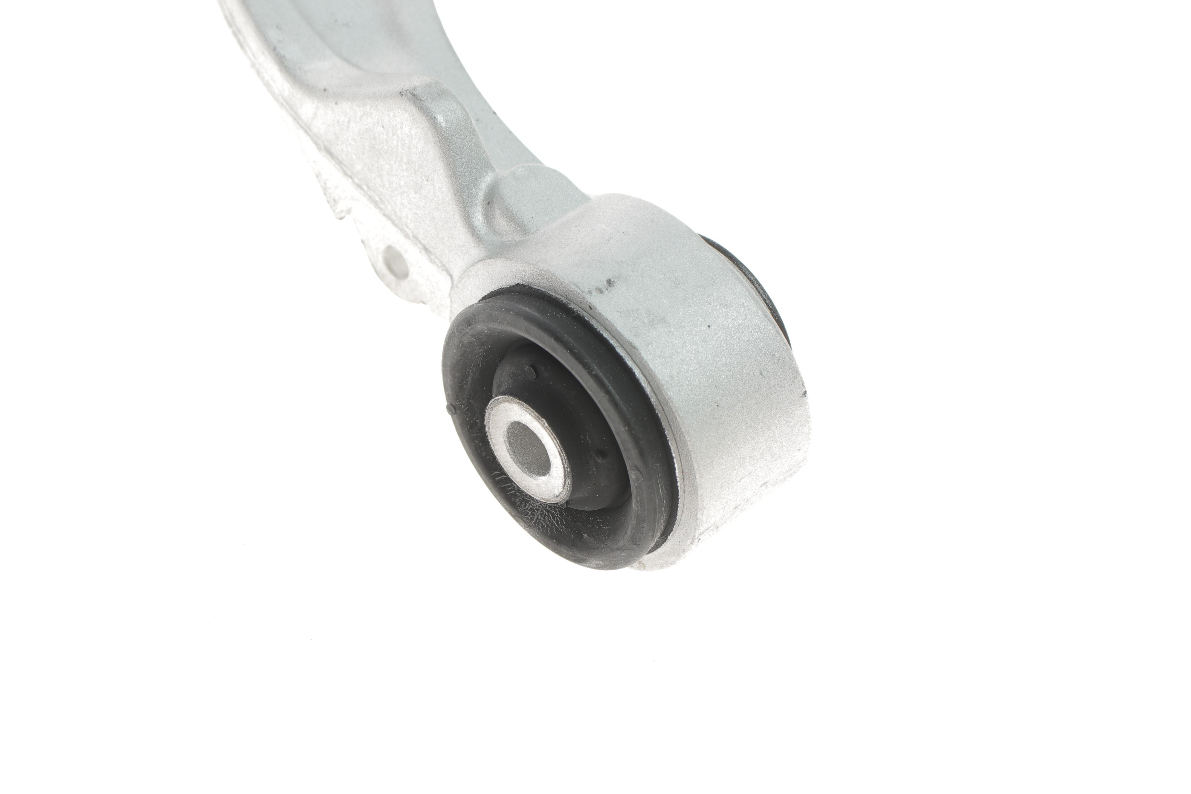 Важіль підвіски (передній/зверху) (R) BMW X5 (E70/F15/F85) 06-18/X6 (E71/E72) 08-14