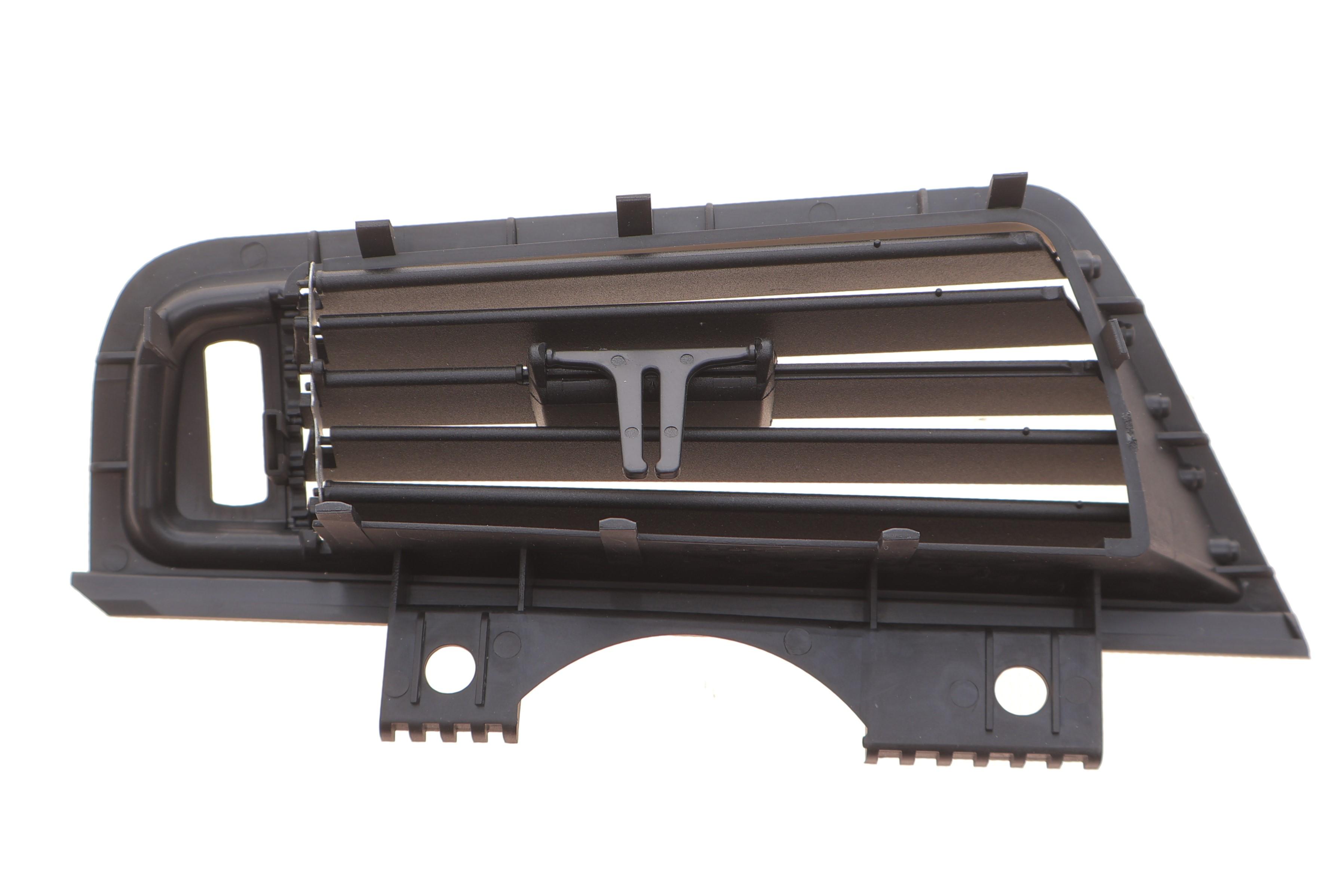 Дефлектор обігрівача (бічний/R) BMW 5 (F10) 09-17