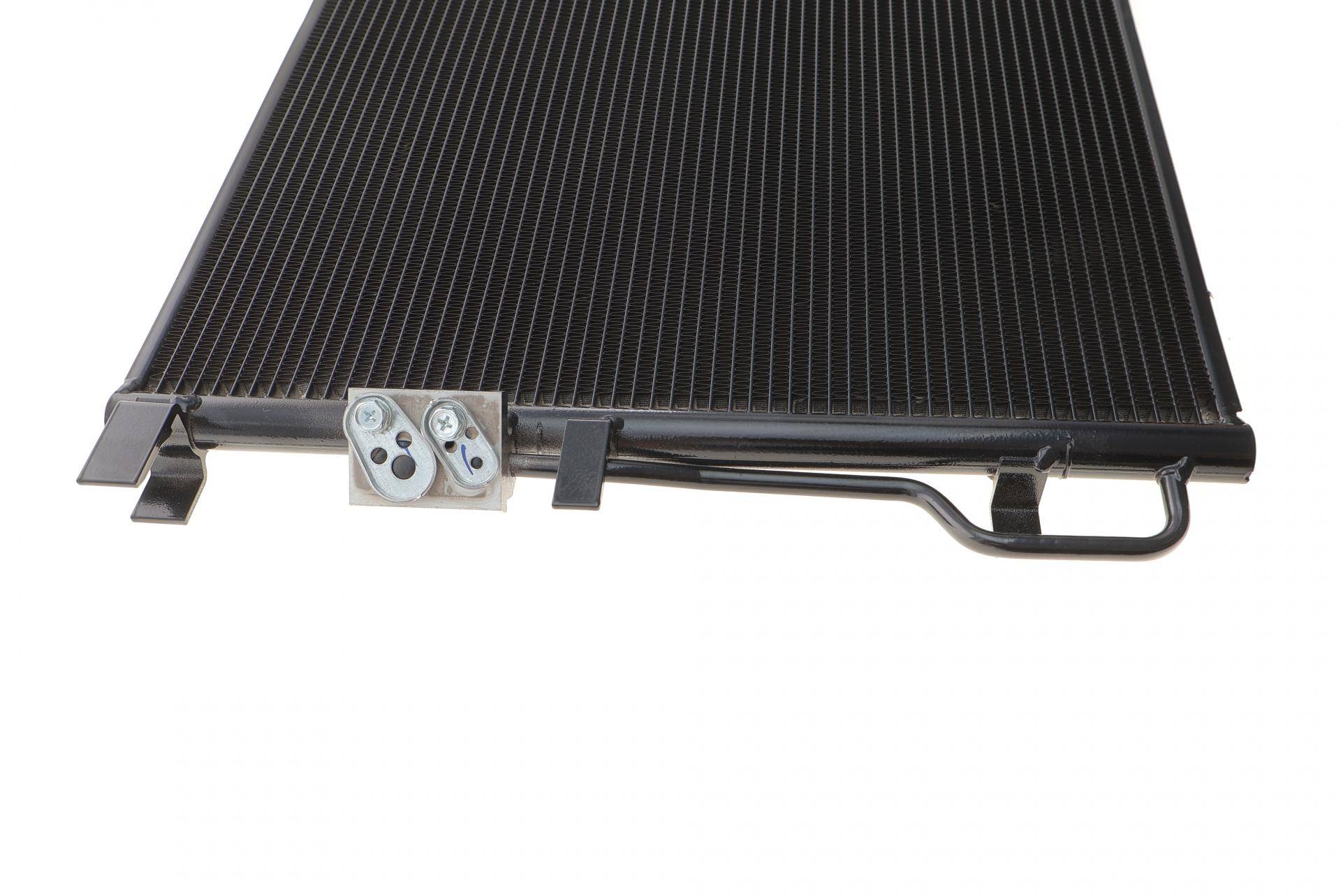 Радіатор кондиціонера (з осушувачем) Hyundai Tucson 15-