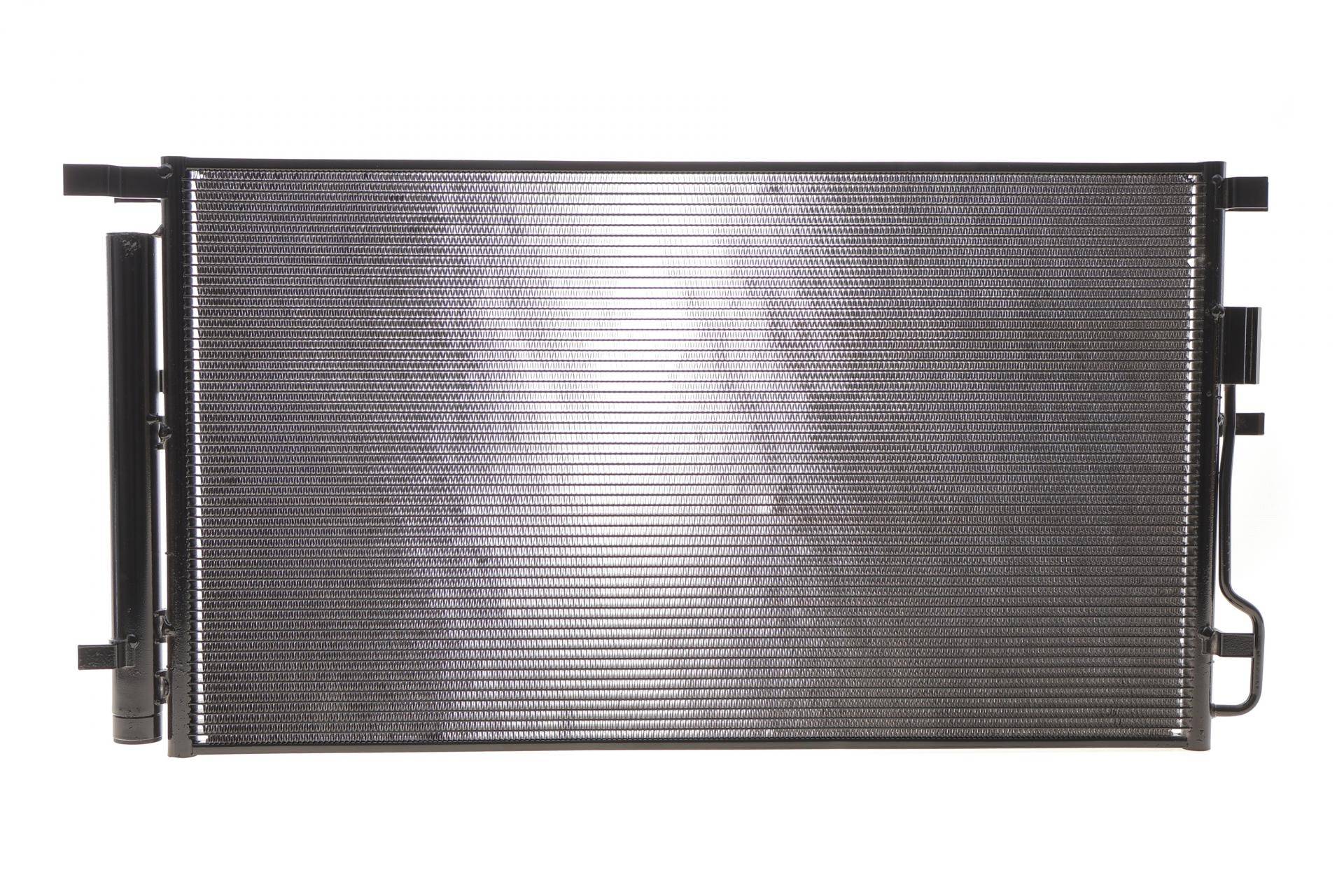 Радіатор кондиціонера (з осушувачем) Hyundai Tucson 15-