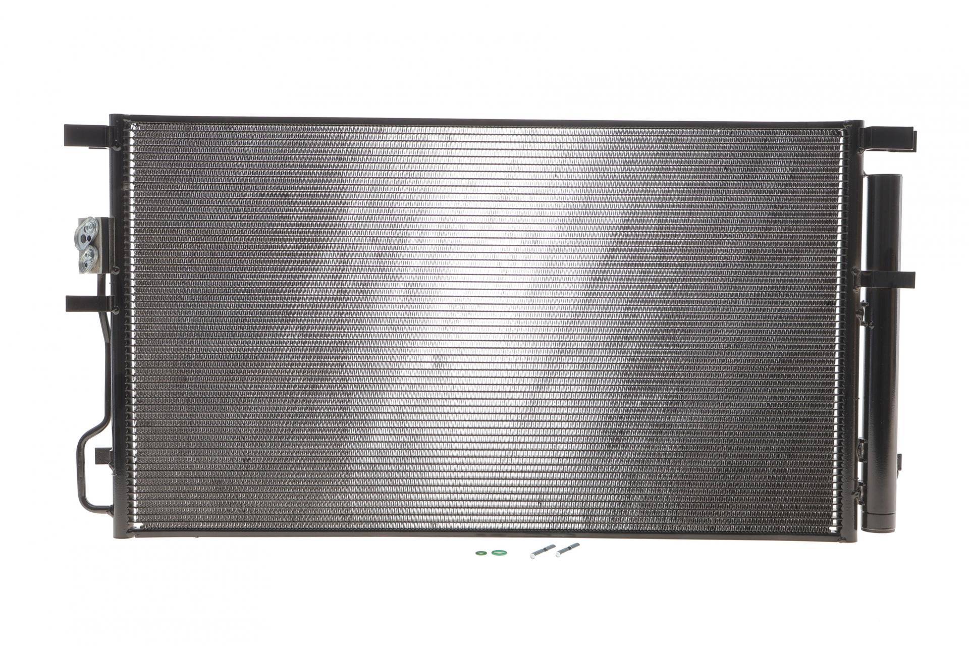 Радіатор кондиціонера (з осушувачем) Hyundai Tucson 15-