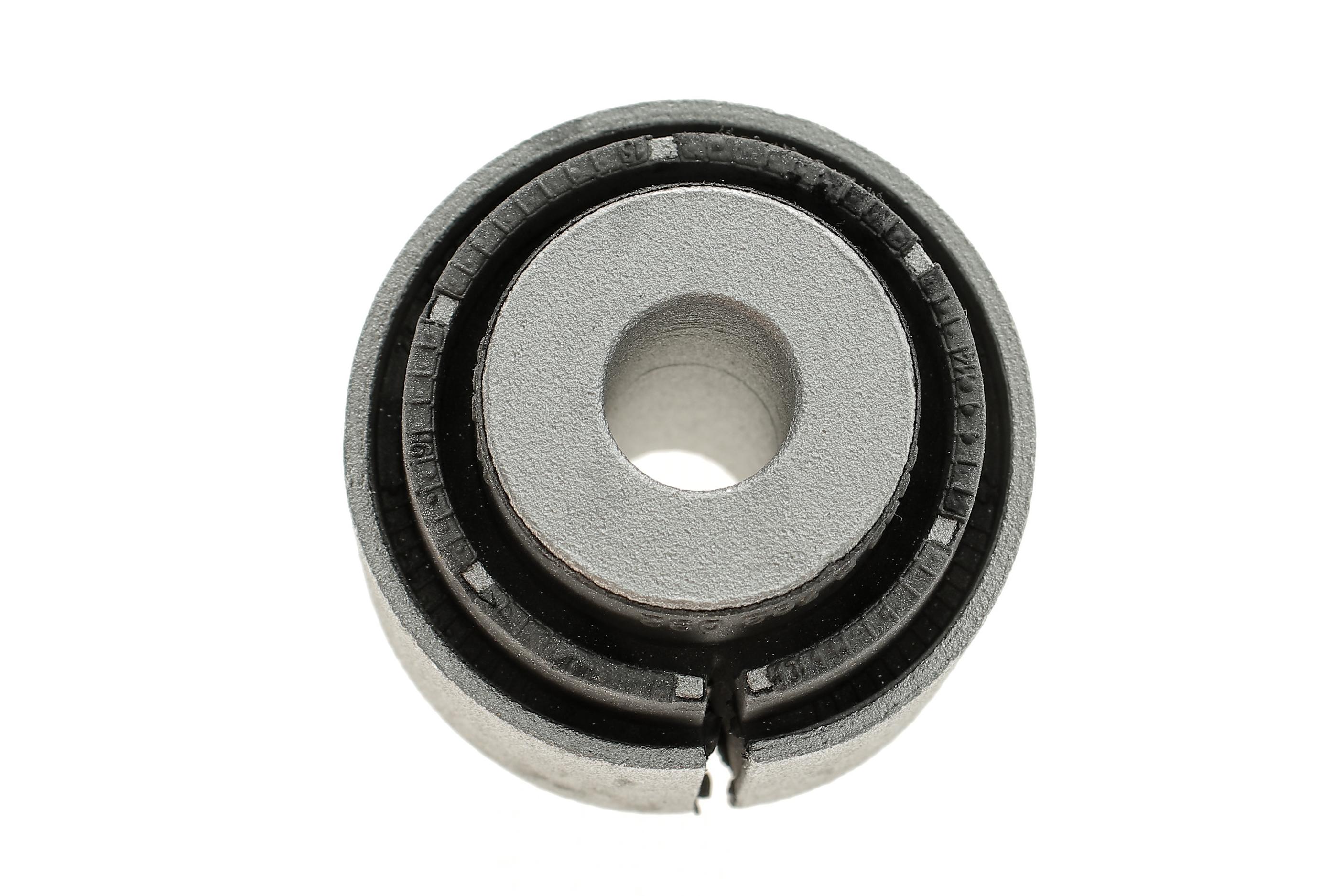 Сайлентблок важеля (заднього) BMW 3 (E90/E91/E92) 04-