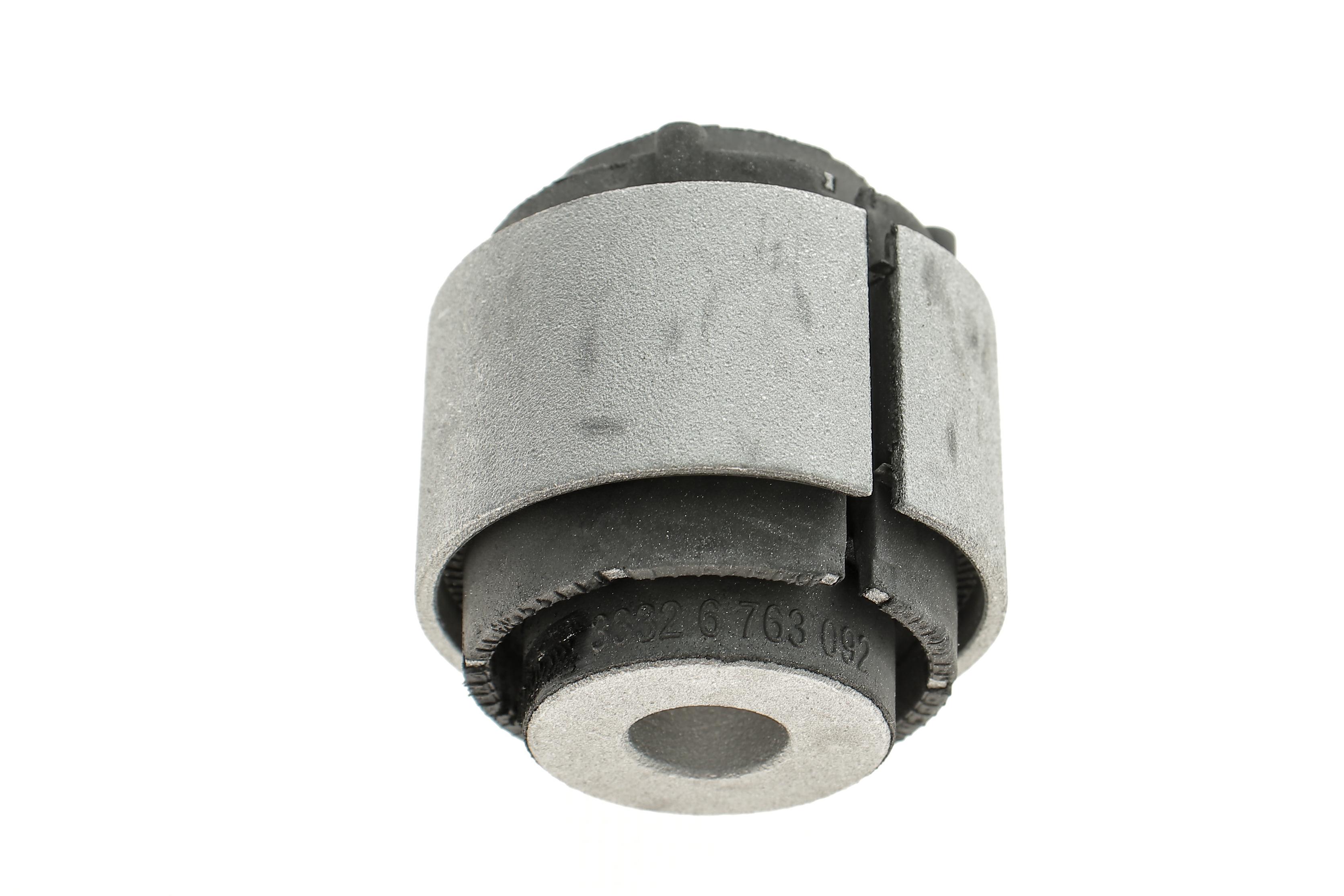 Сайлентблок важеля (заднього) BMW 3 (E90/E91/E92) 04-