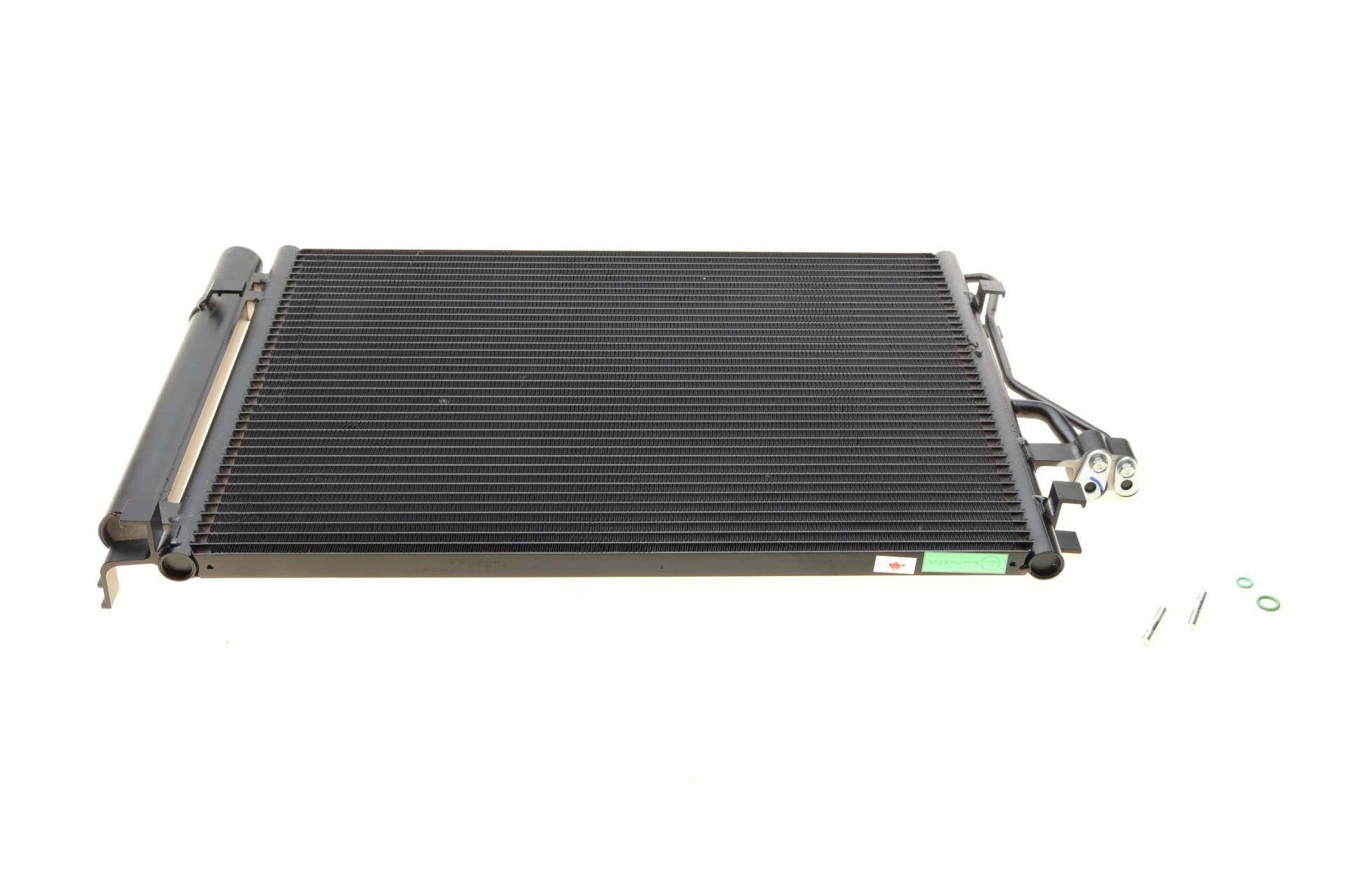 Радіатор кондиціонера Hyundai ix35/Kia Sportage 10-