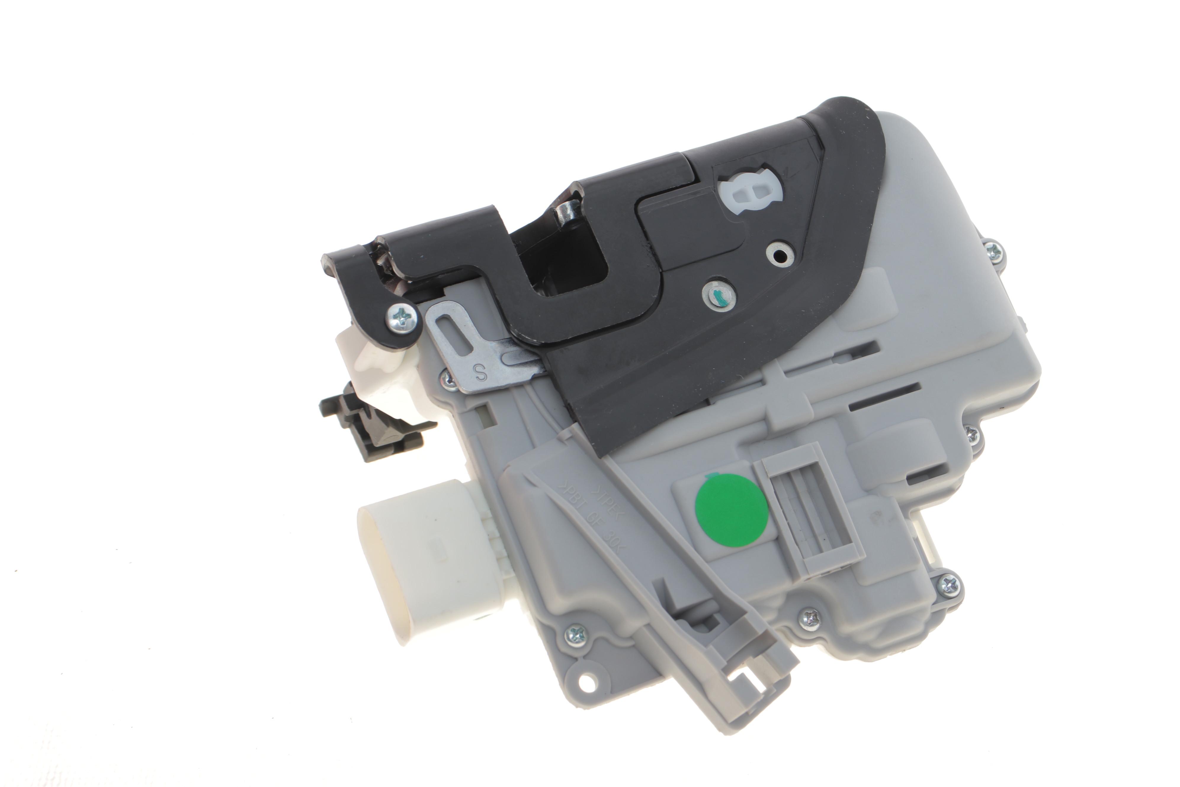 Замок двери (передней/L) Skoda Superb II 08-15/VW Passat B6 05-10